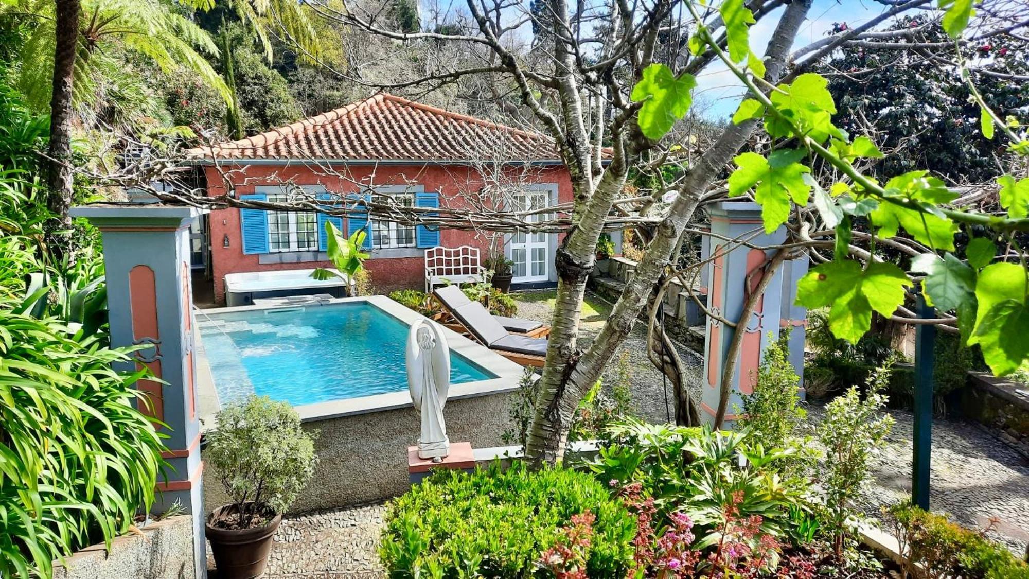 Quinta Belmonte With Private Heated Pool In Funchal (Madeira)