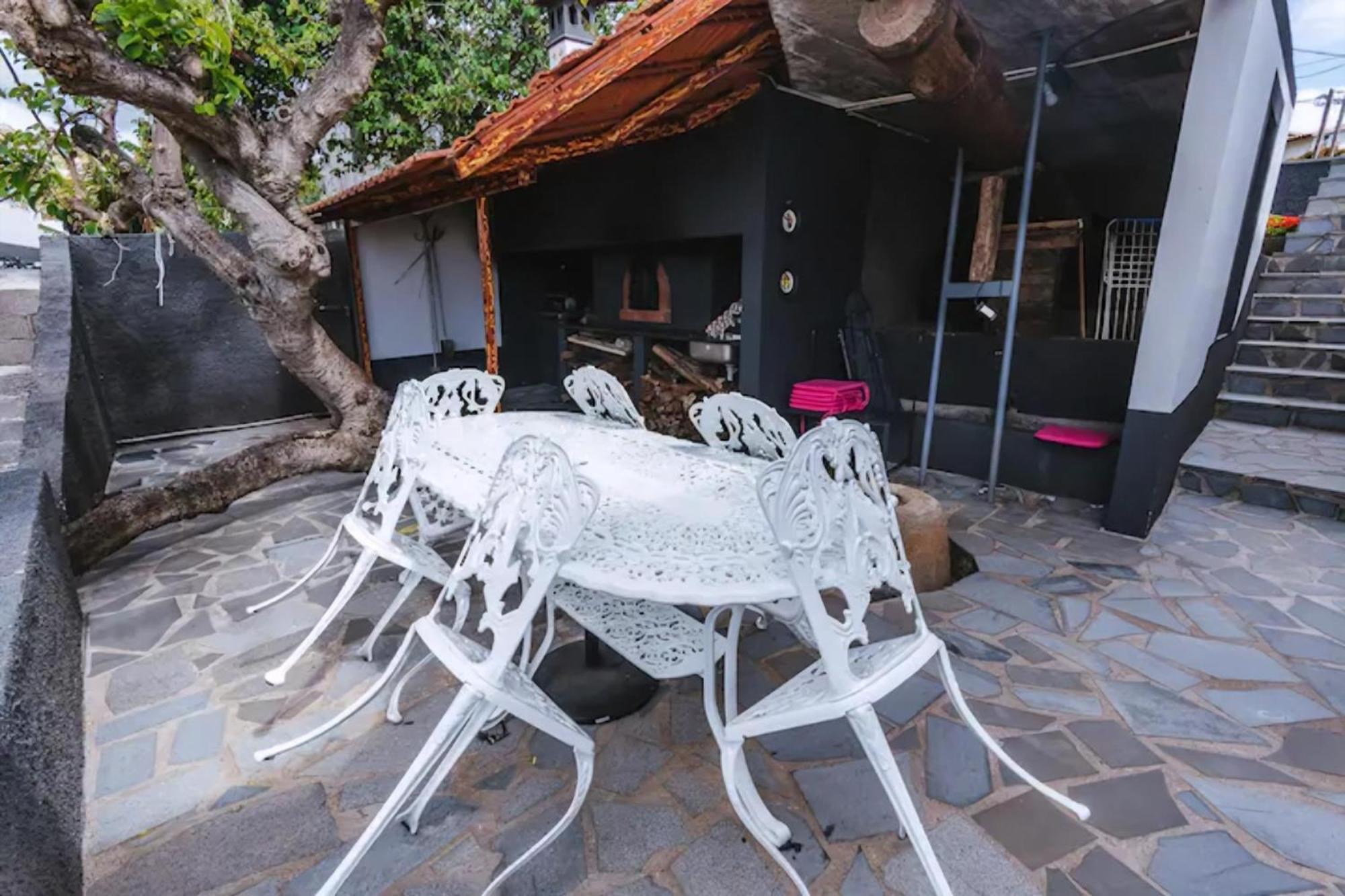 Luxurioeses Haus Der Leidenschaft Holiday home Machico (Madeira)