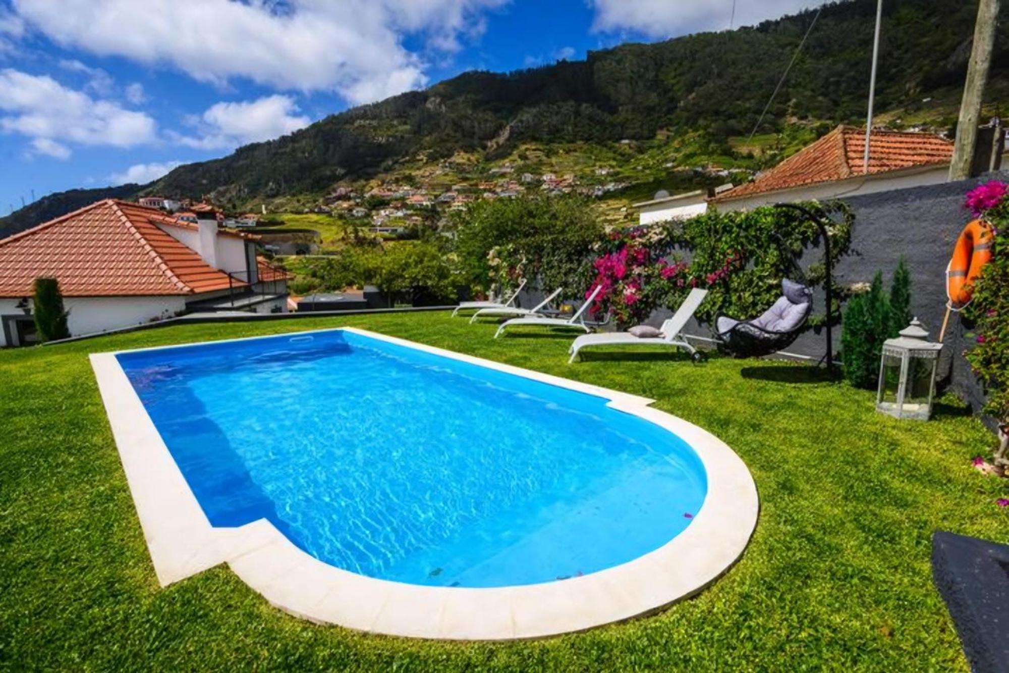 Luxurioeses Haus Der Leidenschaft Holiday home Machico (Madeira)