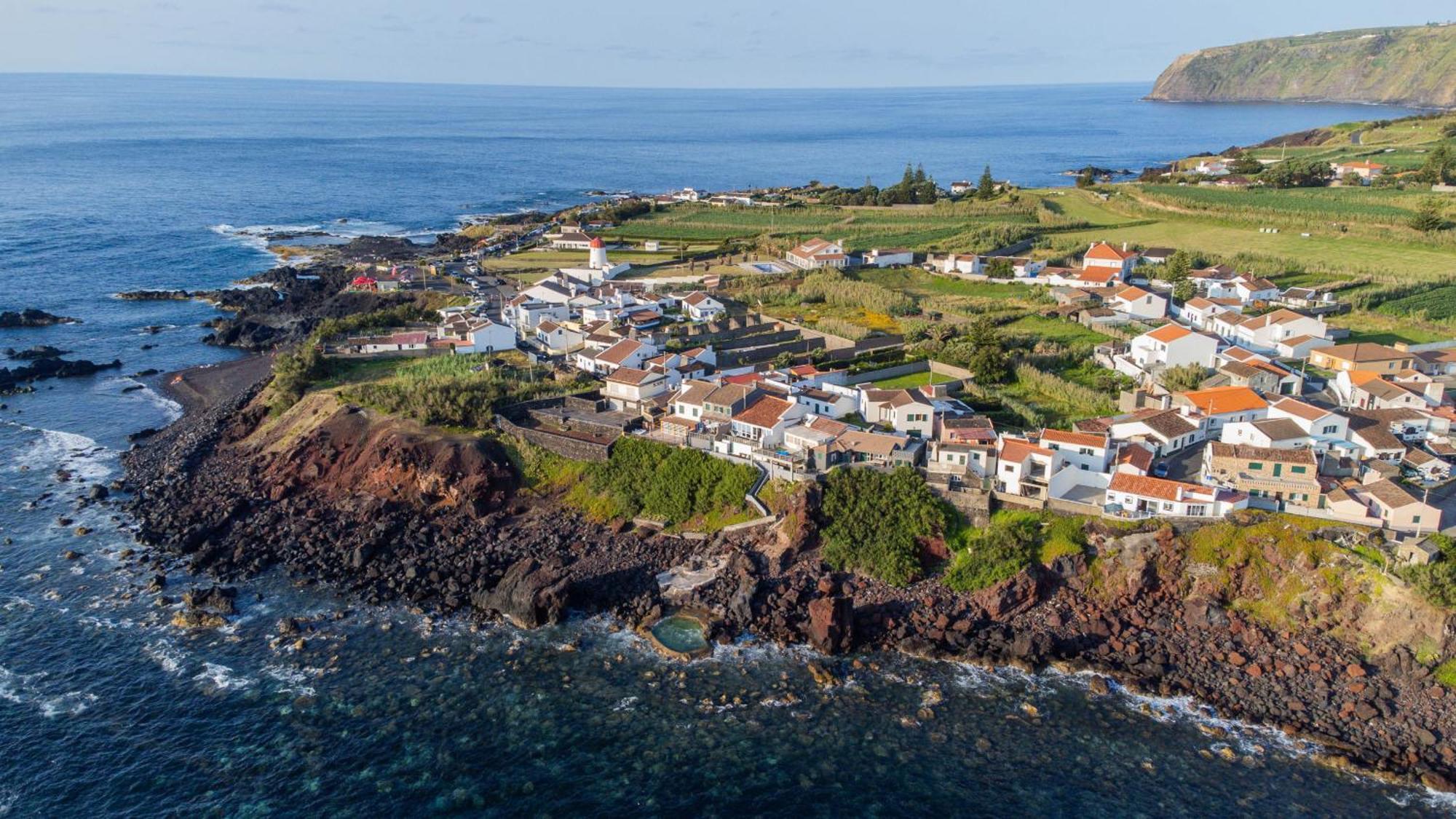 Mosteiros Sunset And Islets Villa Mosteiros (Azores)