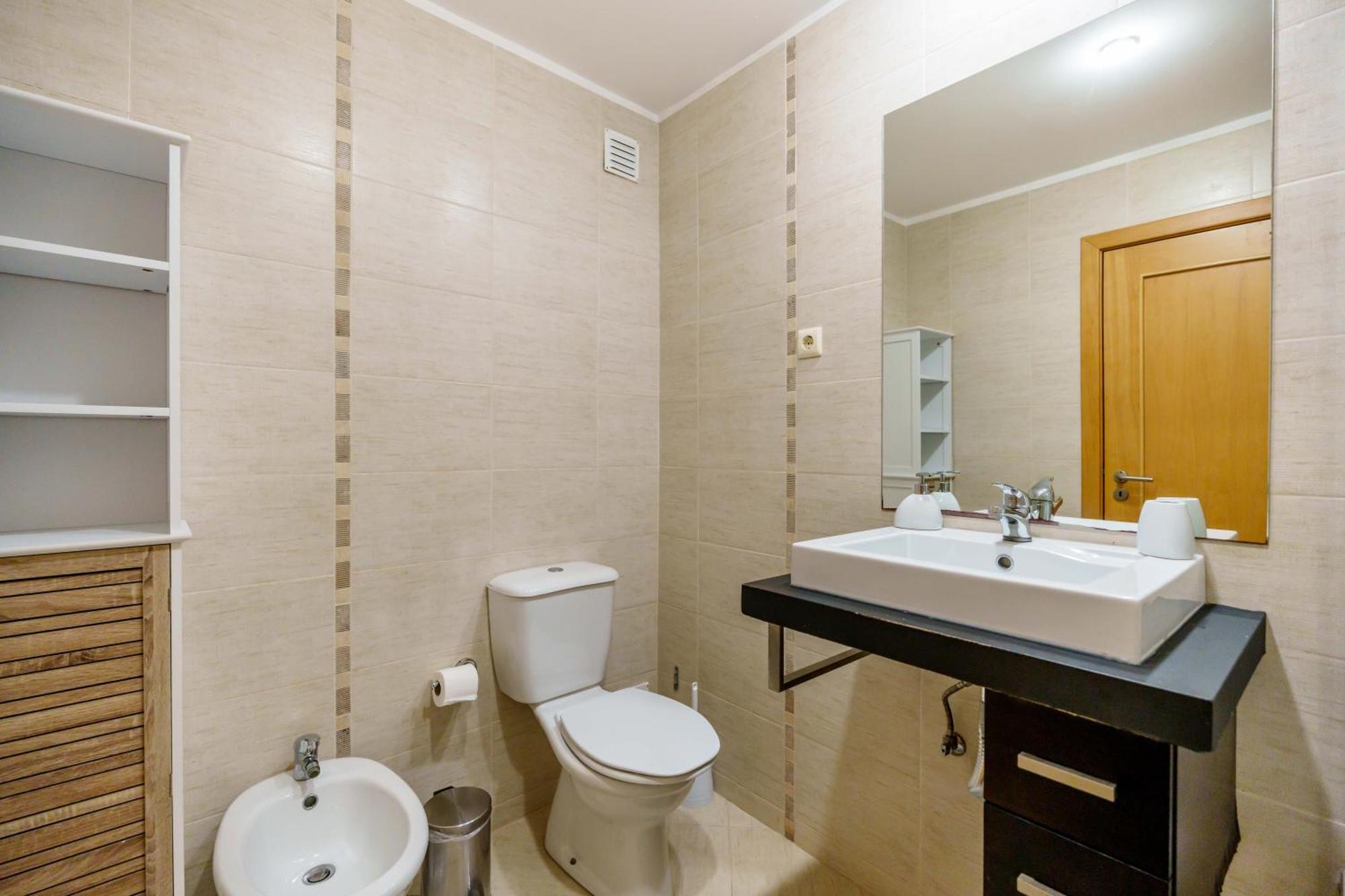 Spectacular 2 Bed Apartment, Huge Terrace And Sea View Apartment *