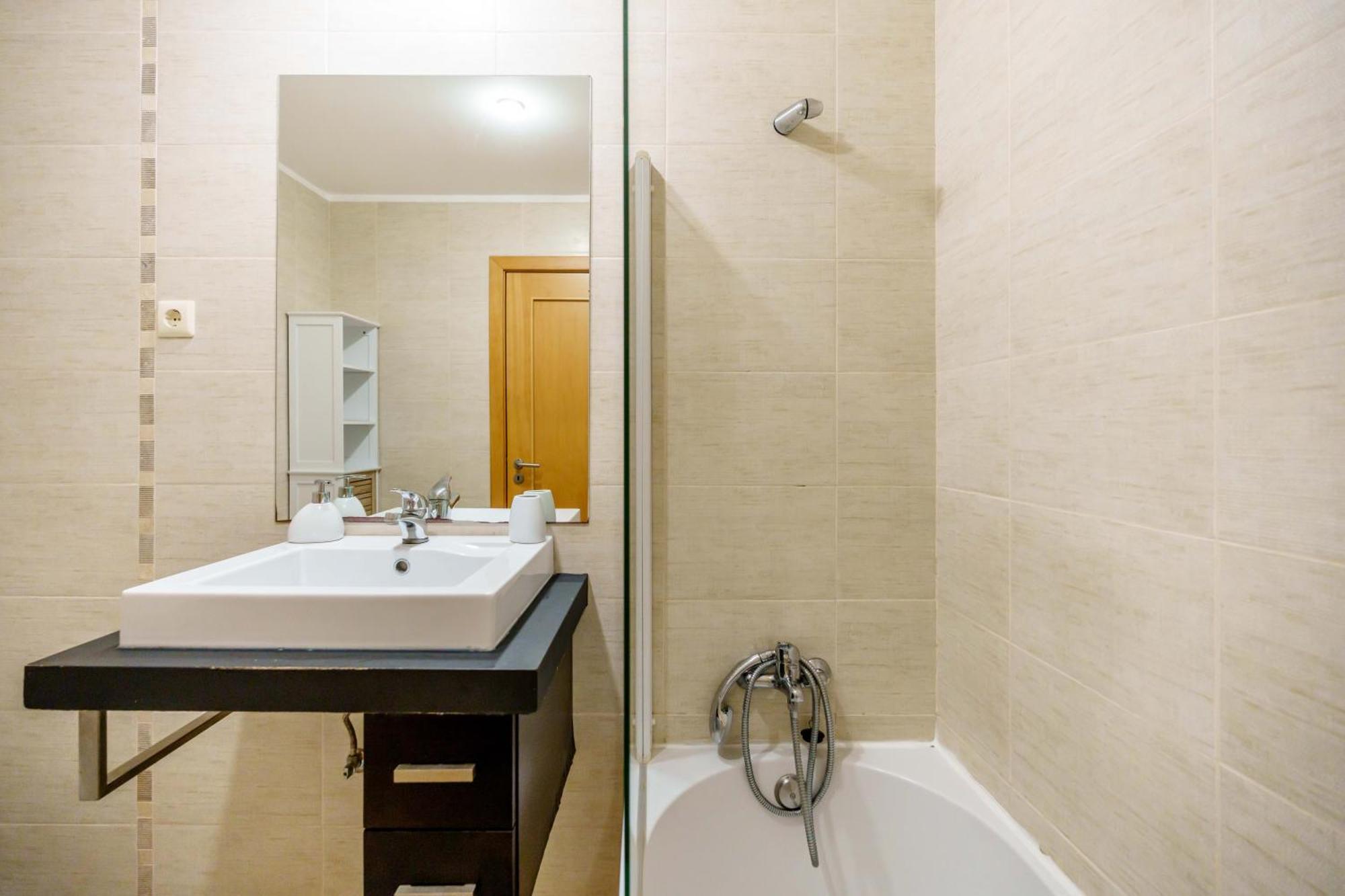 Apartment Spectacular 2 Bed Apartment, Huge Terrace And Sea View Portimao