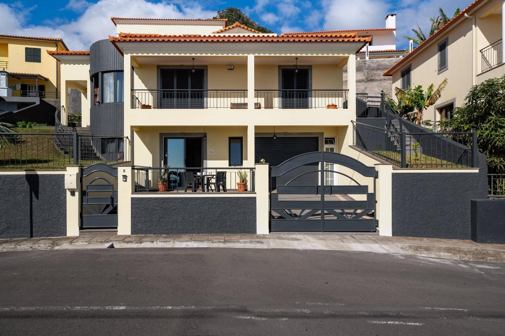 Apartment Casa Jorge Calaca By An Island
