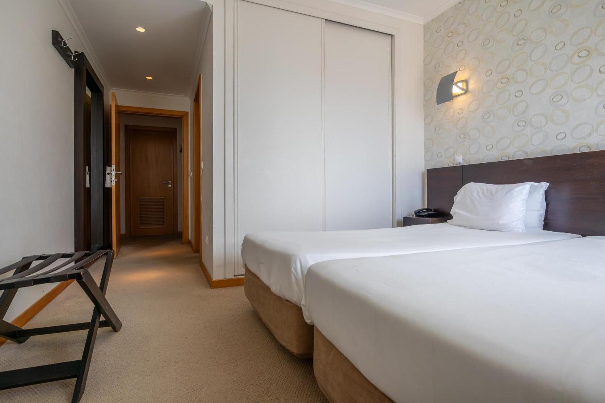 Hotel White Waters 3*