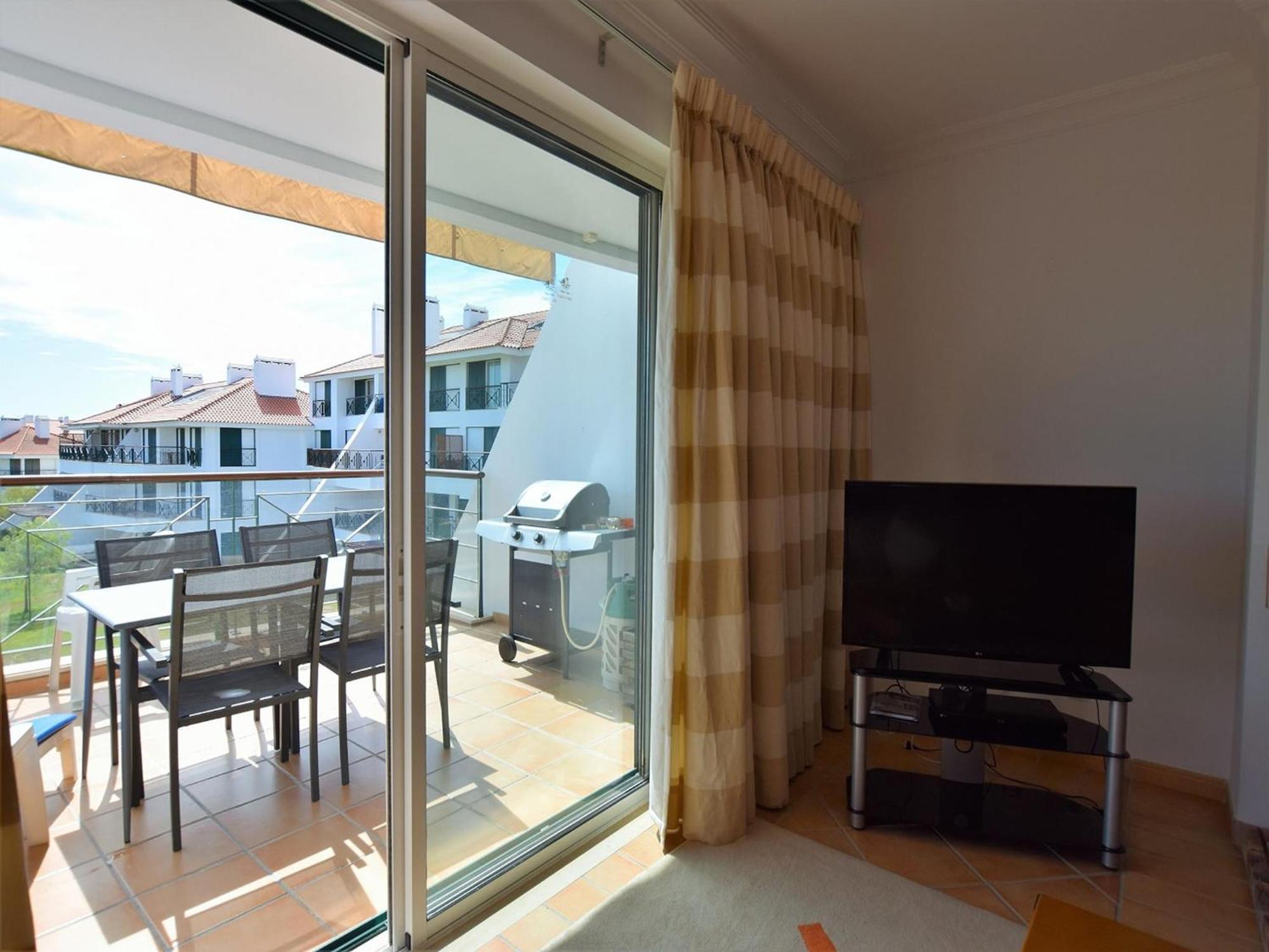 Spacious Apartment In Quarteira With Swimming Pool Apartment