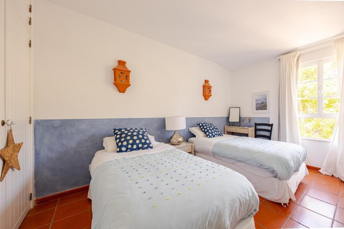 Apartment Stylish Sunny With Pool At Alba