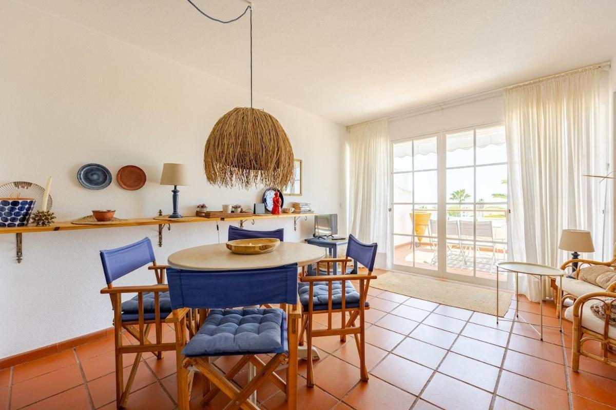 Apartment Stylish Sunny With Pool At Alba