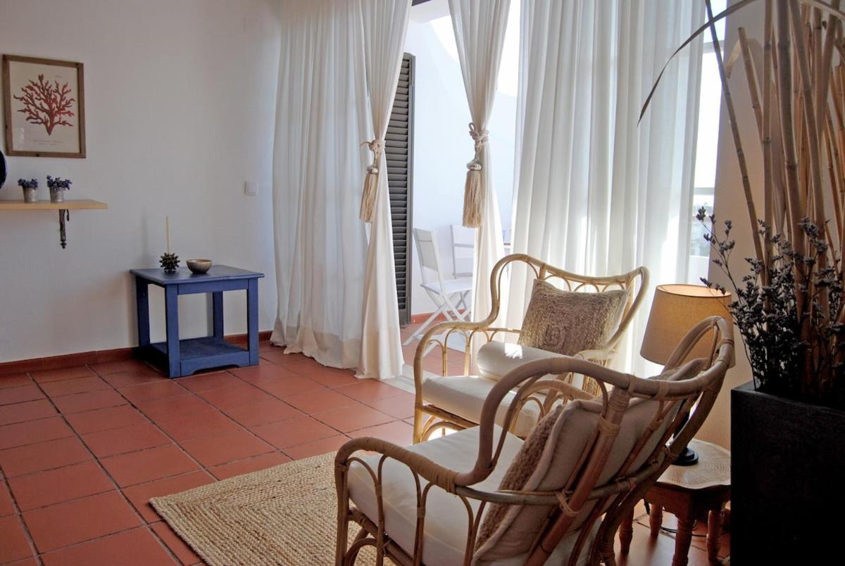 Apartment Stylish Sunny With Pool At Alba *