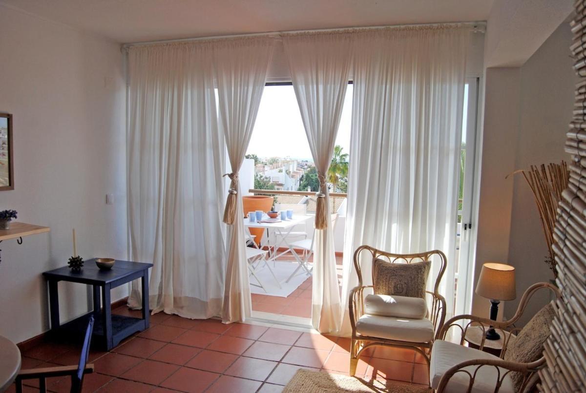Stylish Sunny With Pool At Alba Apartment Albufeira