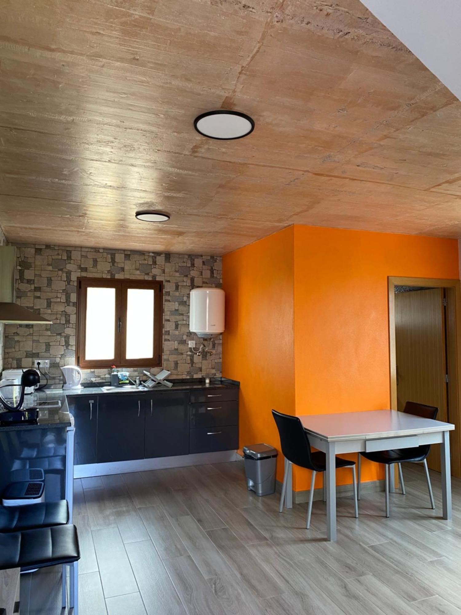 Casa Caminho Da *