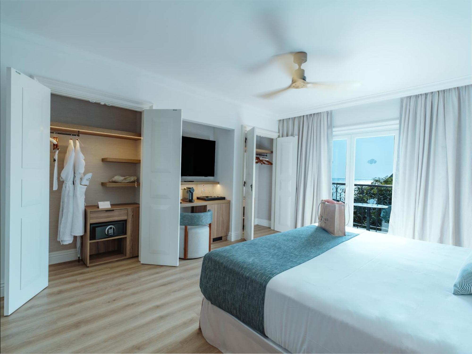 Dreams Madeira & Marina Hotel 5*
