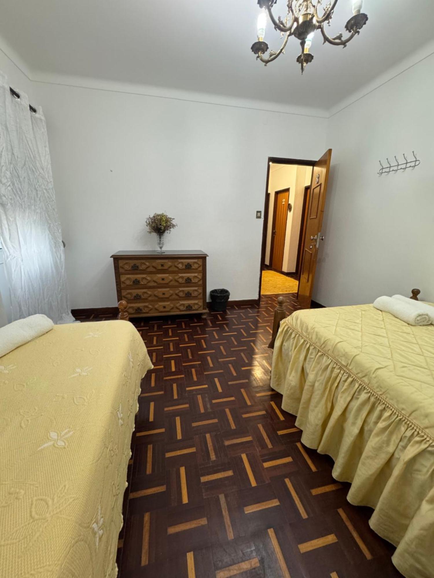 Hostel House Mariona *