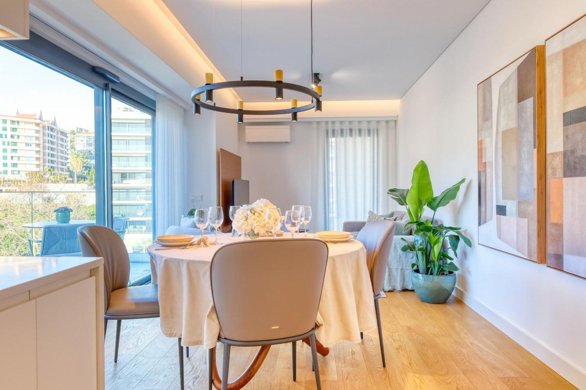 Acqua Blue, A In Madeira Apartment