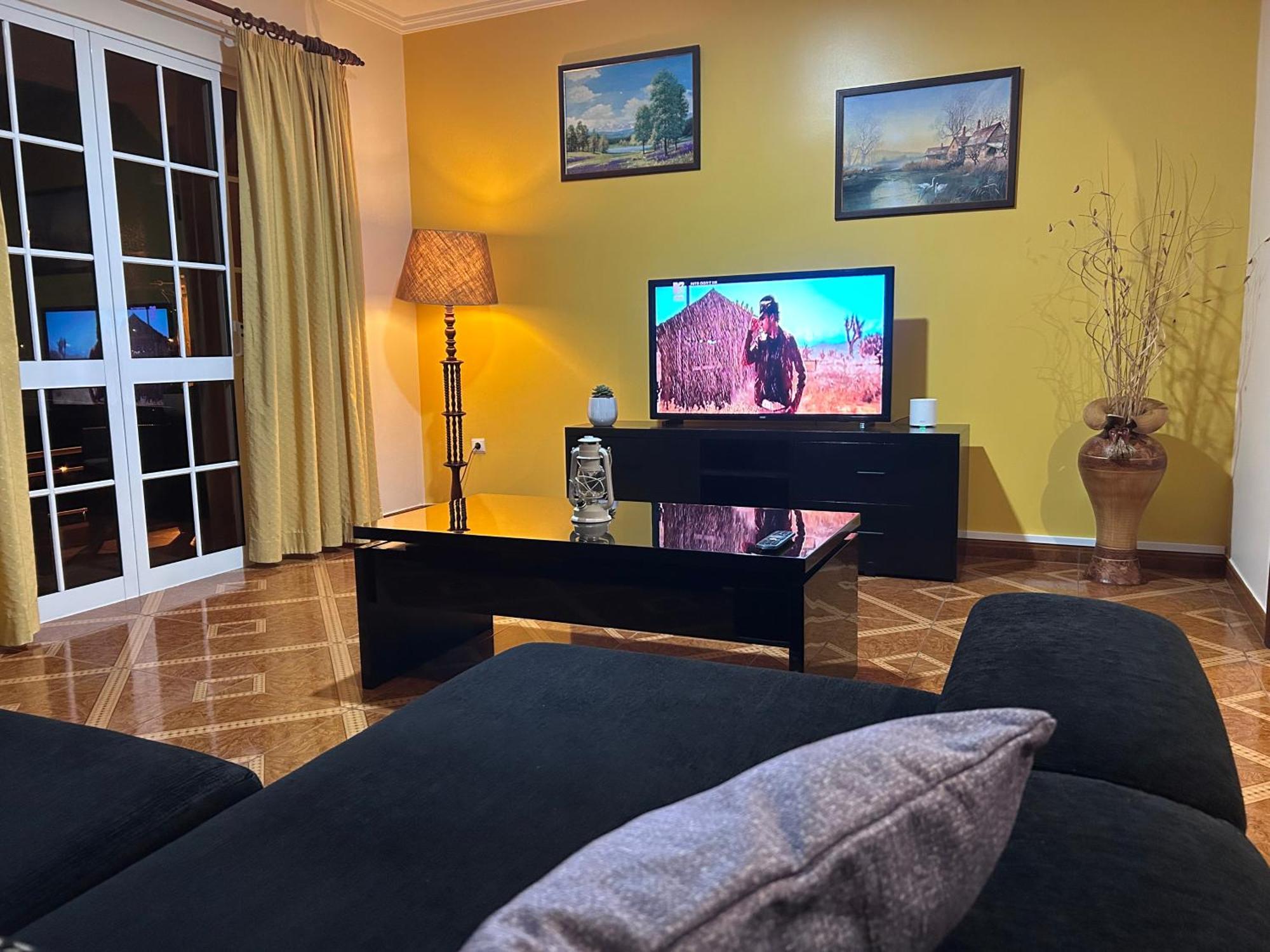 Mendes - Ocean View Holiday home *