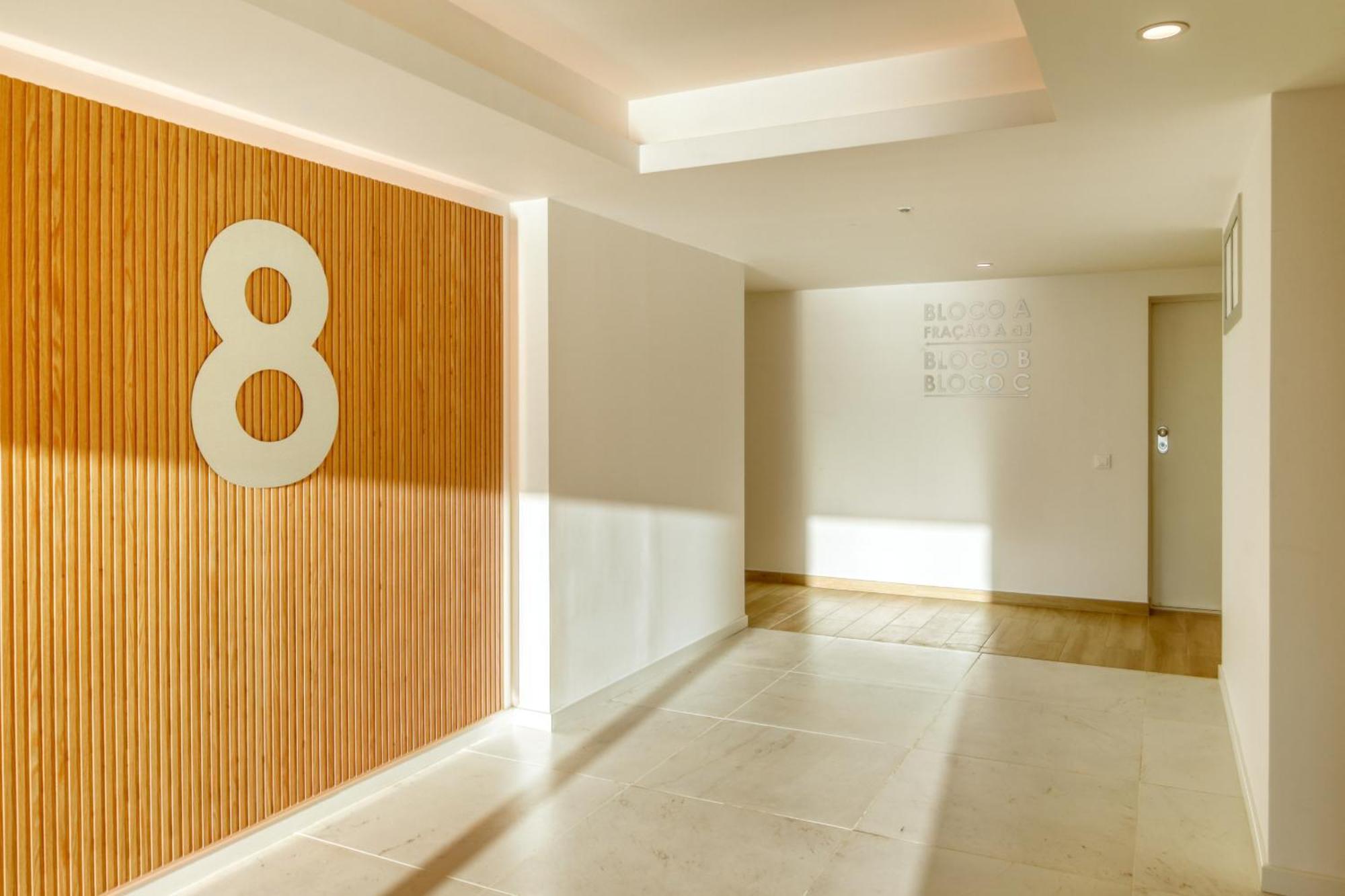 Acqua Blue, A In Madeira Apartment