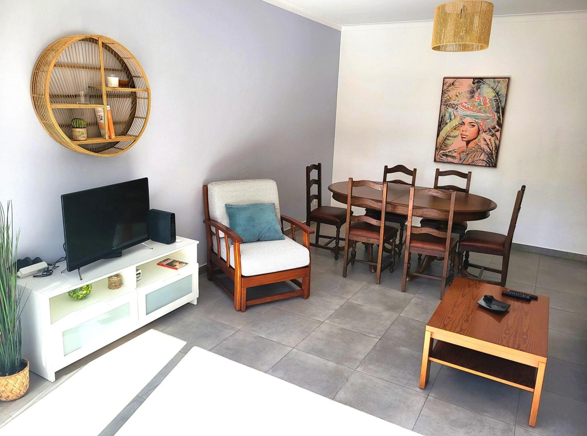 Miami De Portugal Apartment *