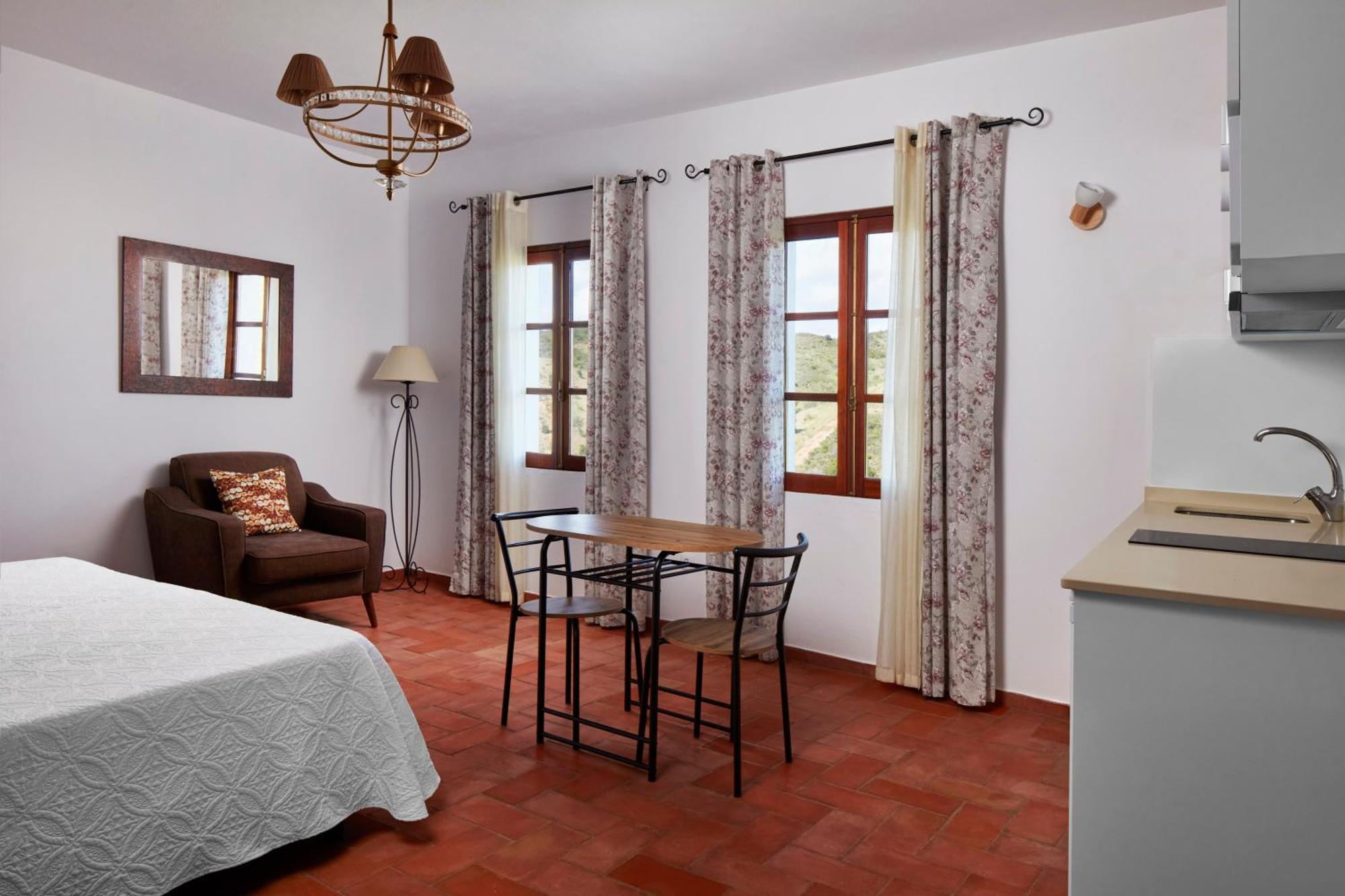 Guest house Monte Do Forno 3*