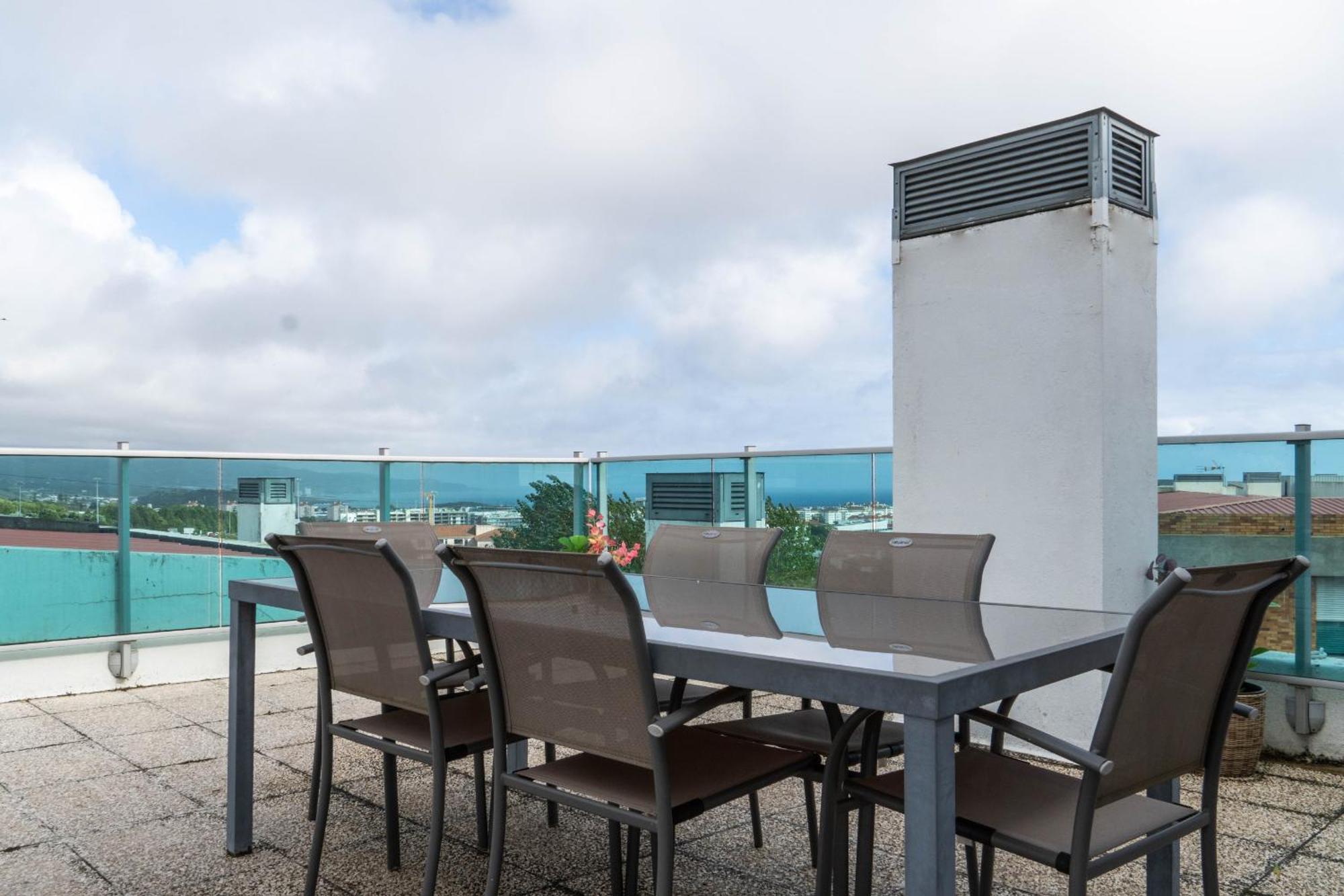 Rooftop Terrace Pdl * Ponta Delgada (Sao Miguel)