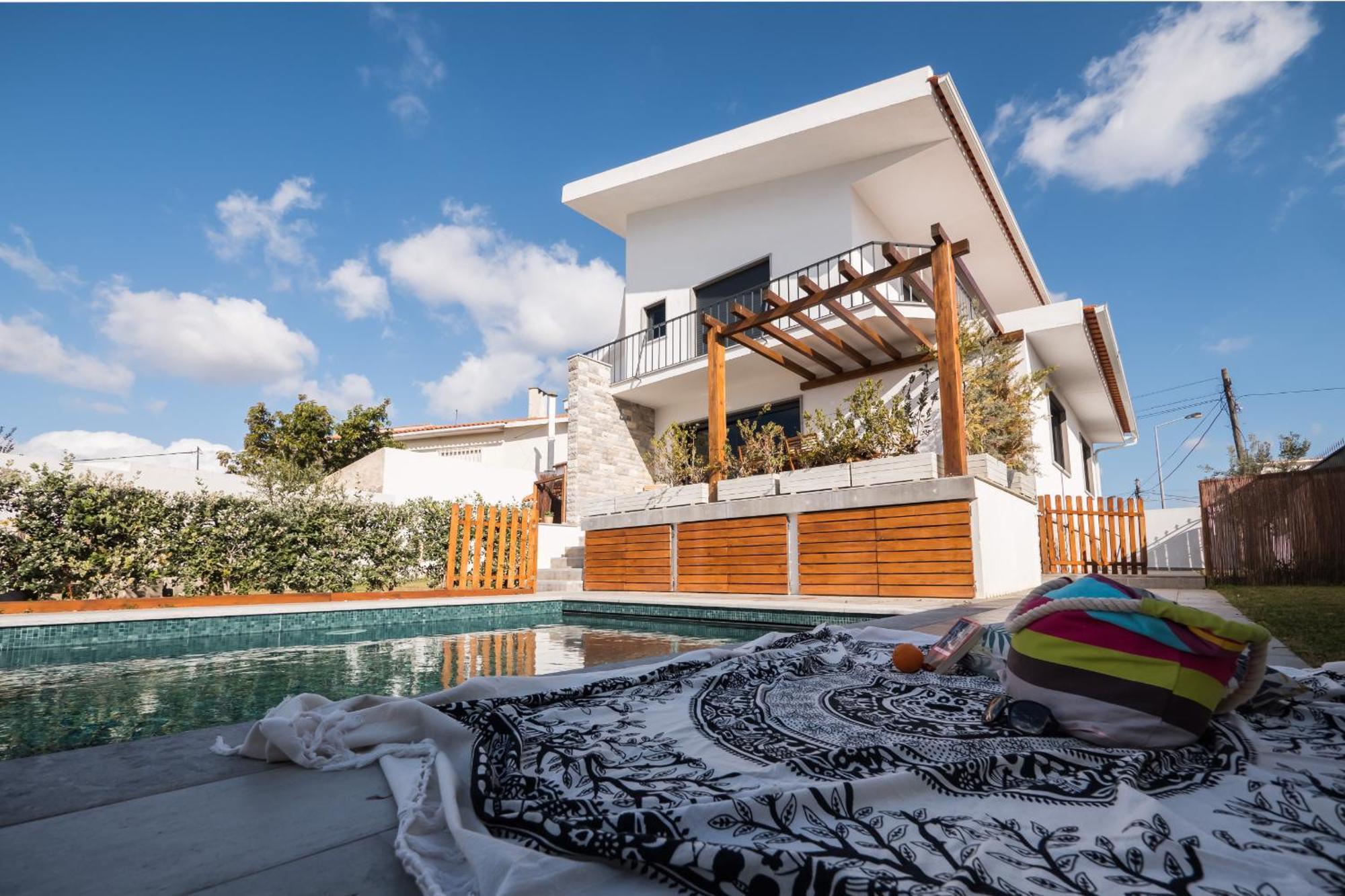 Beguest Sun & Pool House *