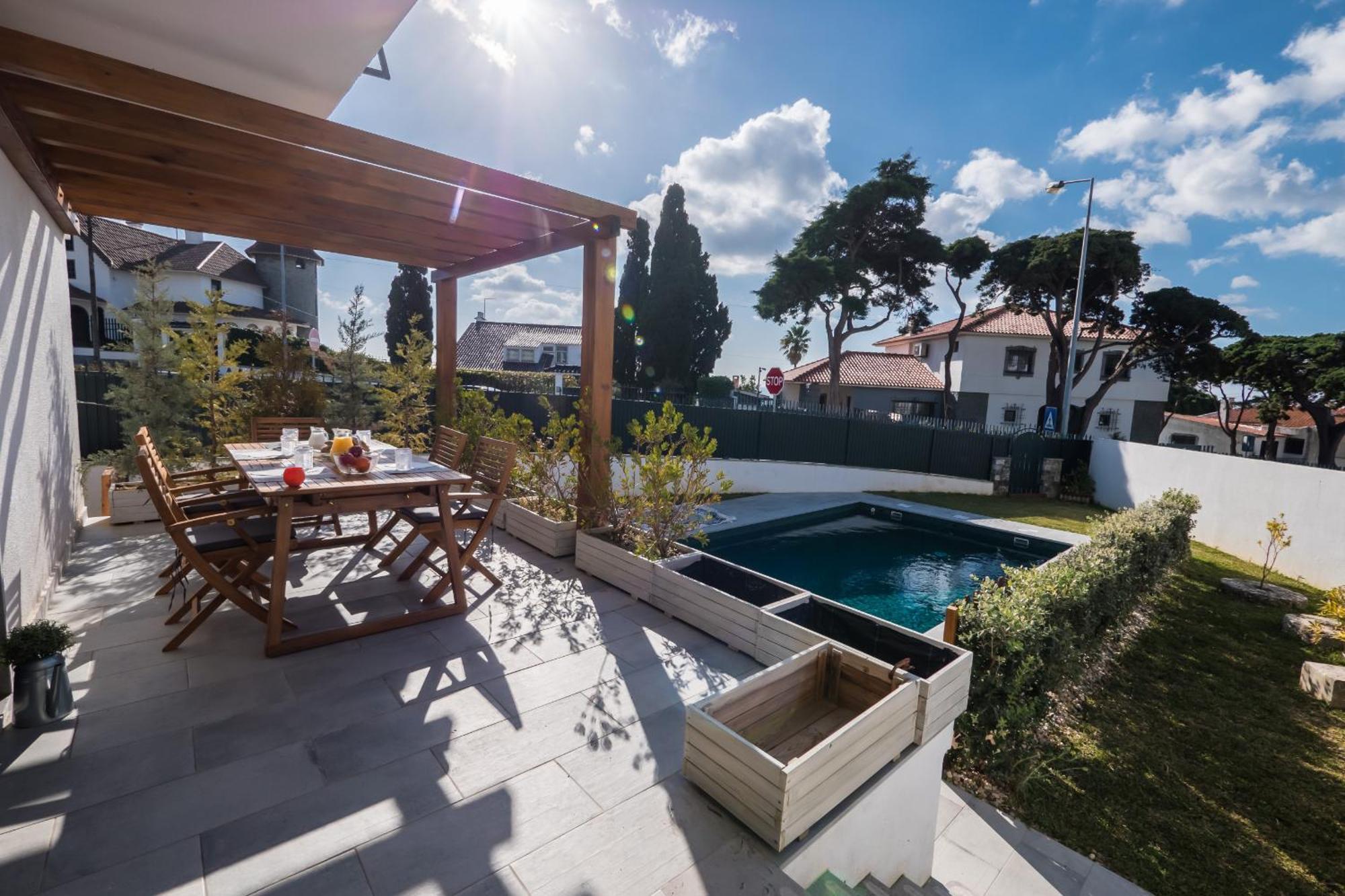 Beguest Sun & Pool House Villa *