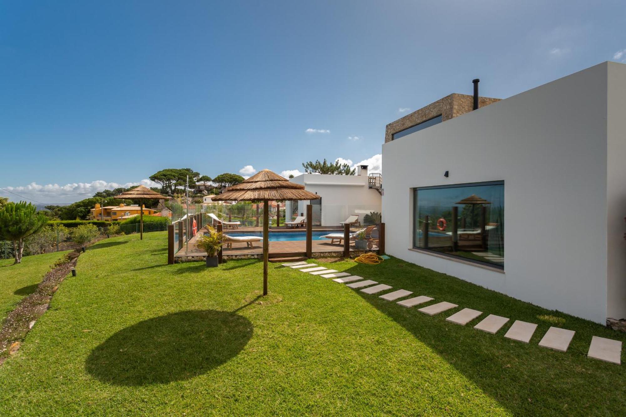 Penedo Escape Sea