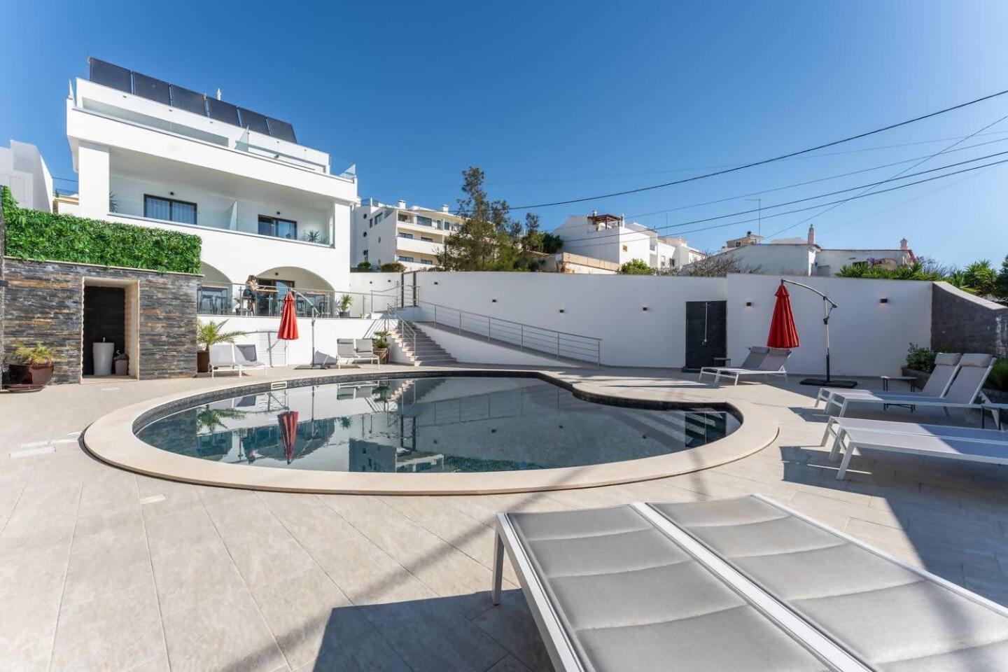 Malpique Heated Pool & Jacuzzi Guest House Hospedagem domiciliar Albufeira