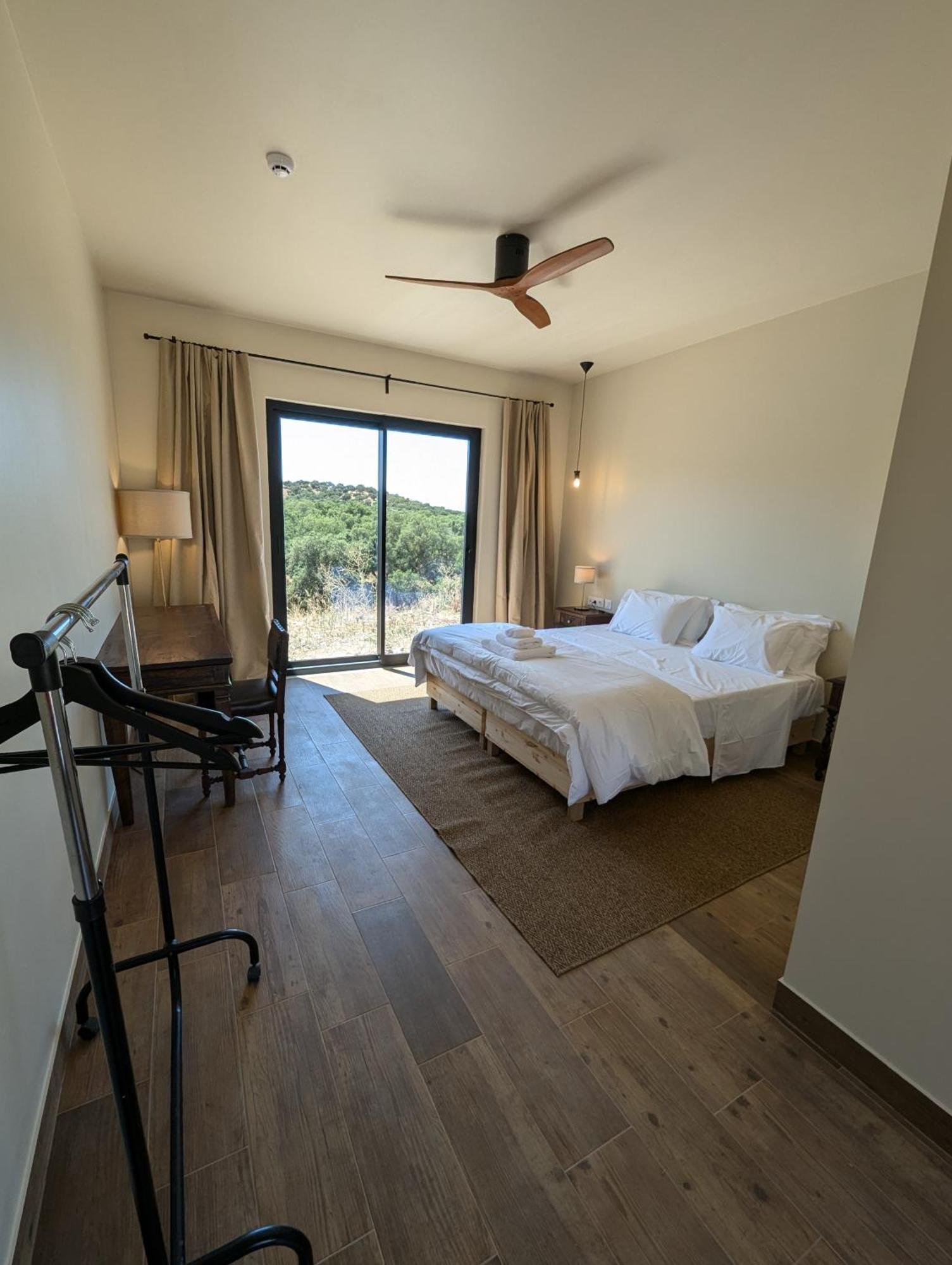 Bed & Breakfast Monte Do Roque Evora Monte