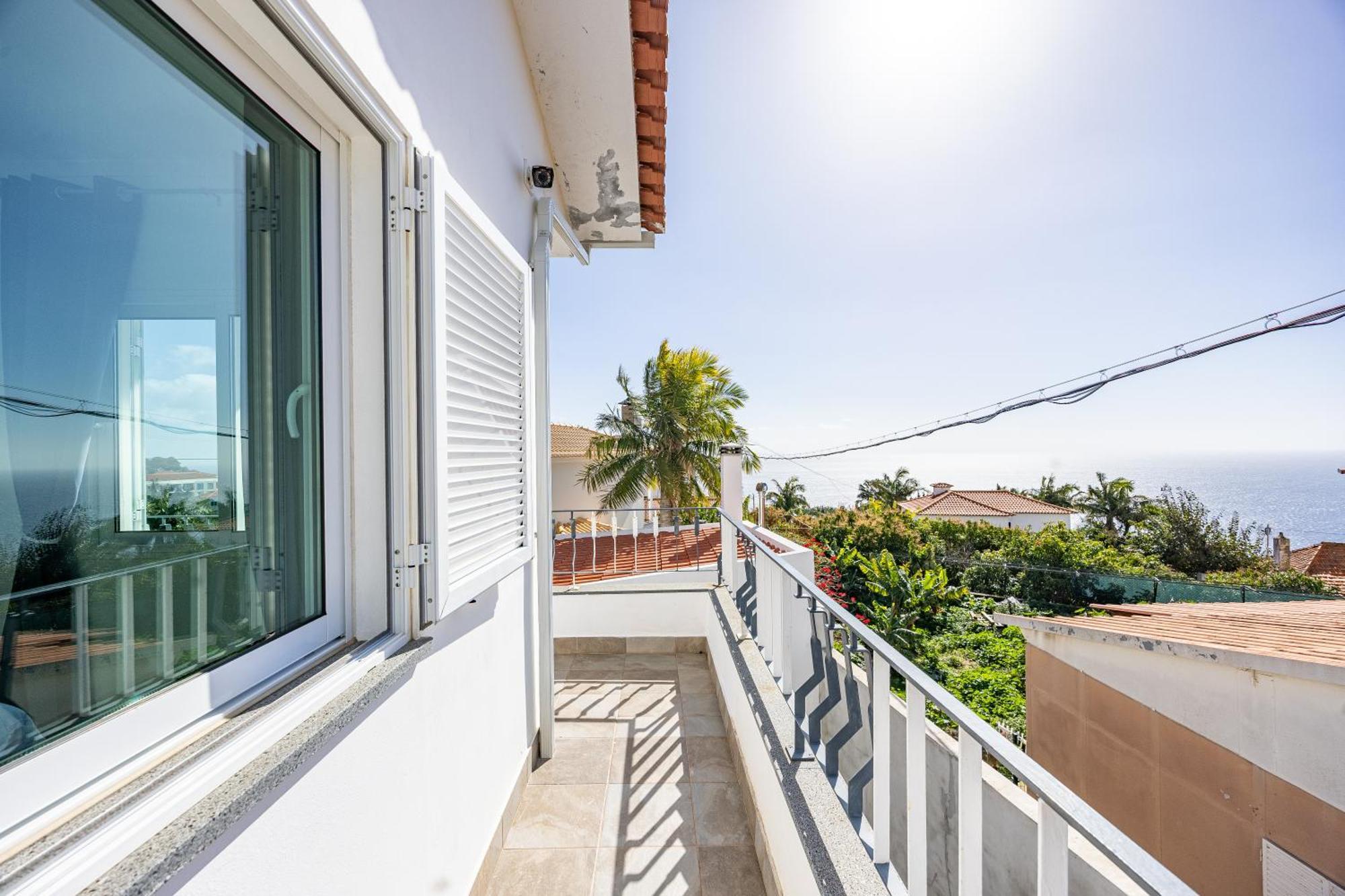 Azur & Bellevue Du Apartment Canico (Madeira)