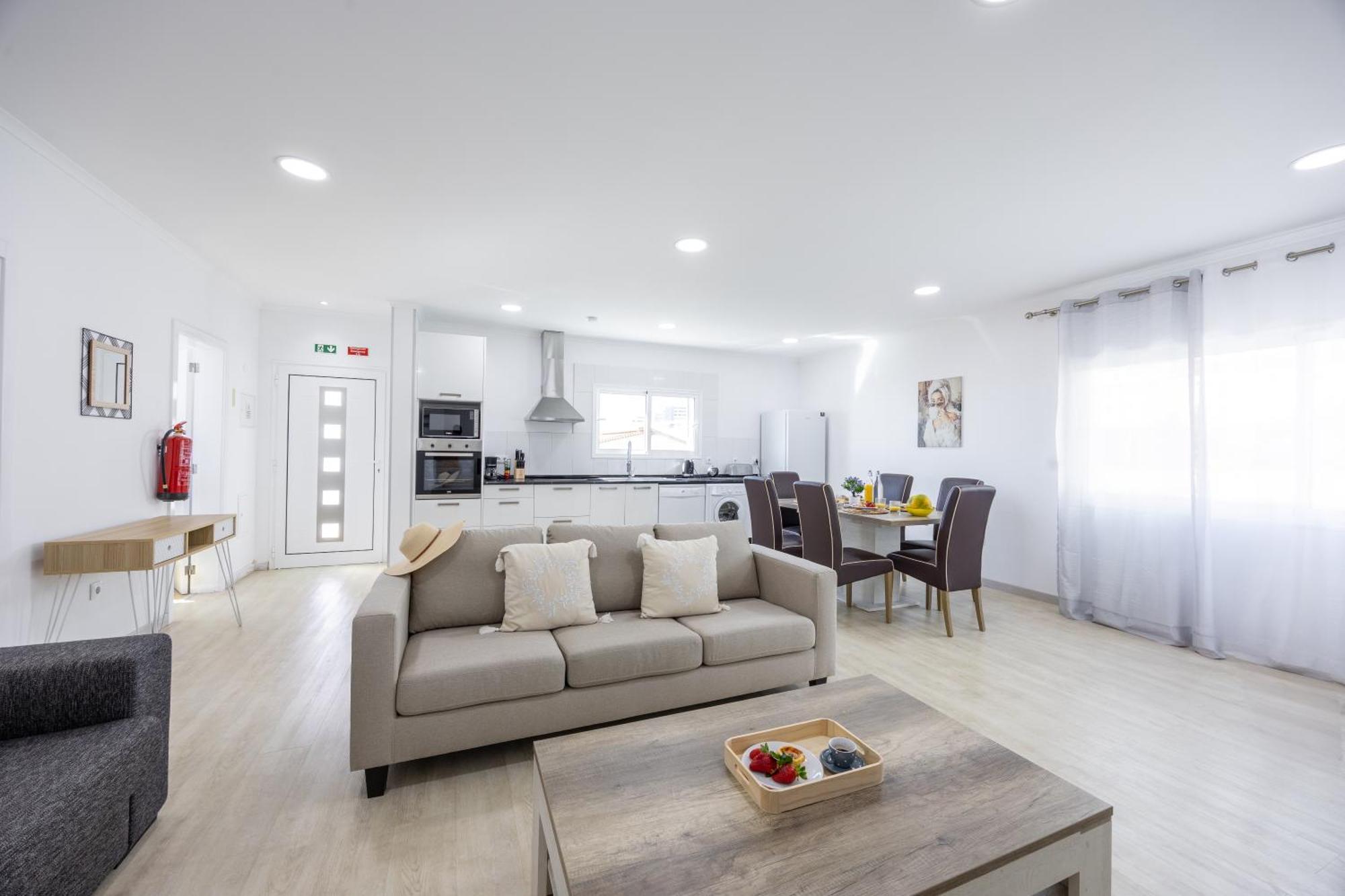 Azur & Bellevue Du Apartment Canico (Madeira)