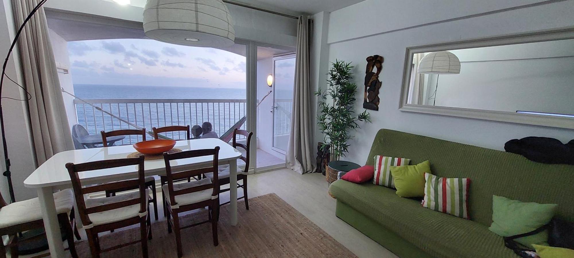 Endless Summer Apartment