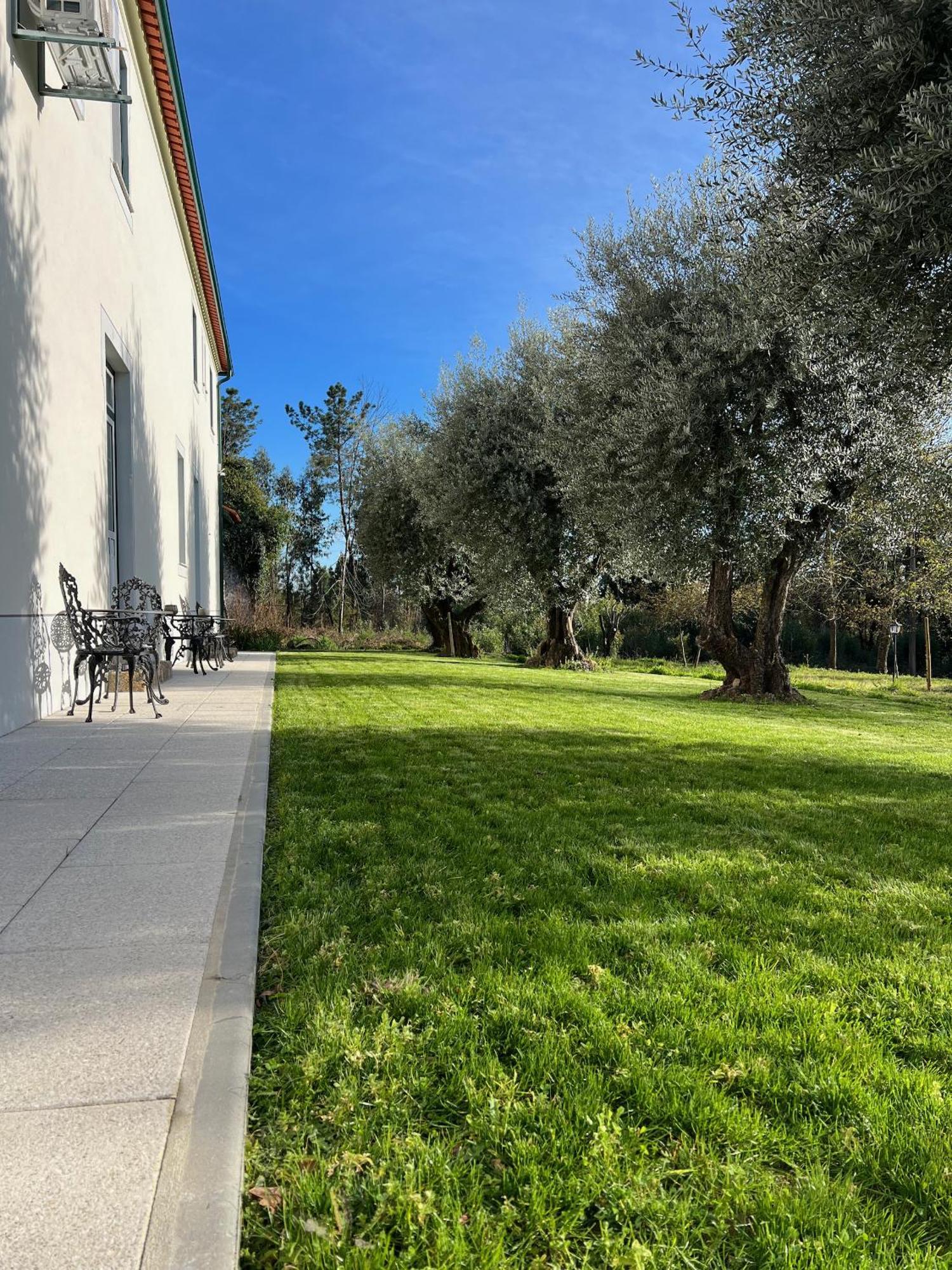 Catrinandes - Retreat Center Tondela