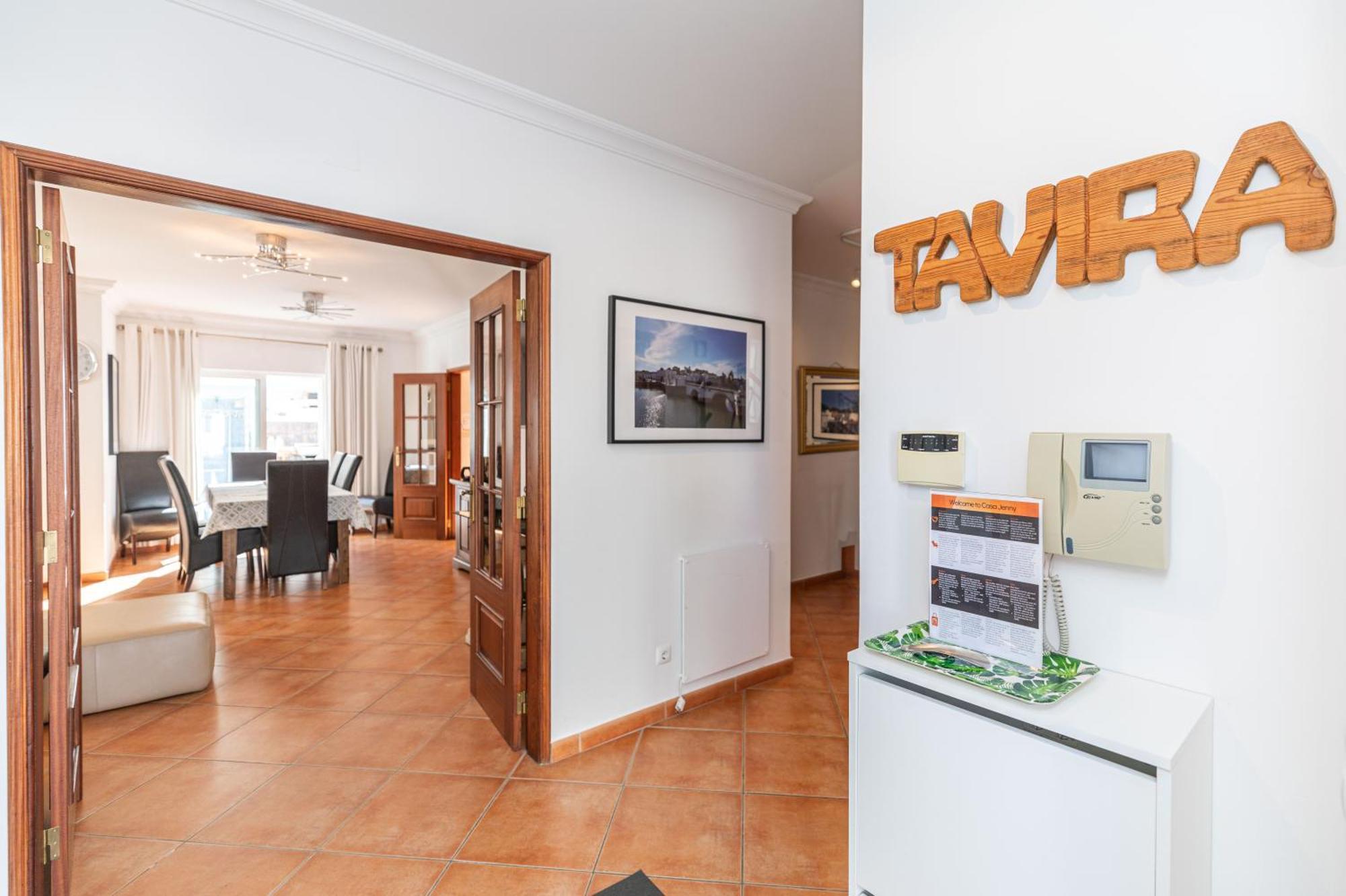 Casa Jenny Holiday home