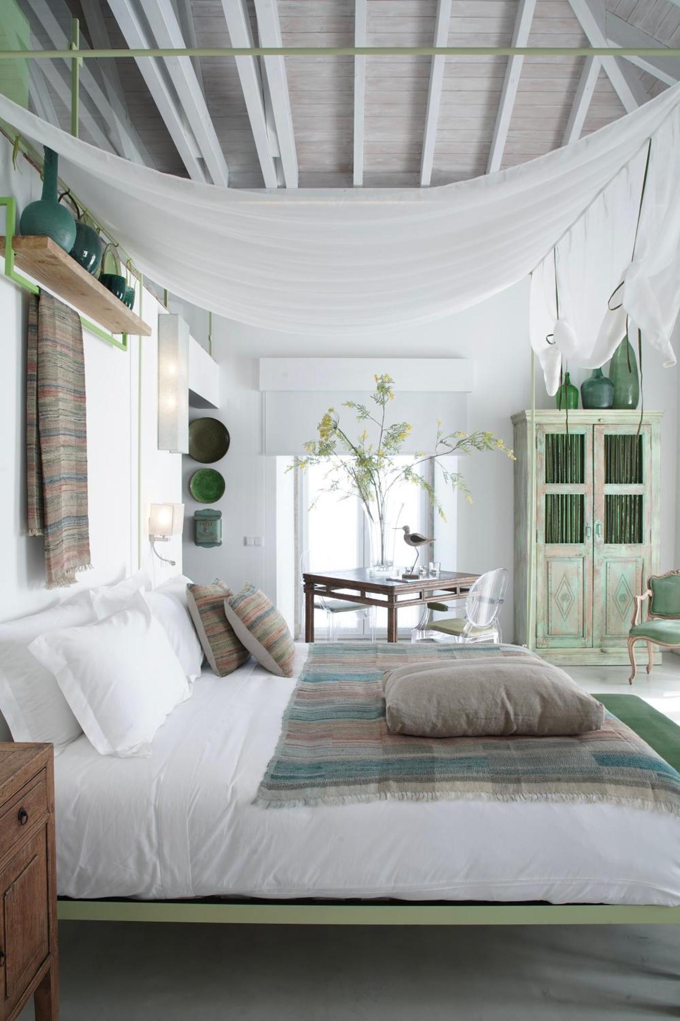 Colegio Charm House