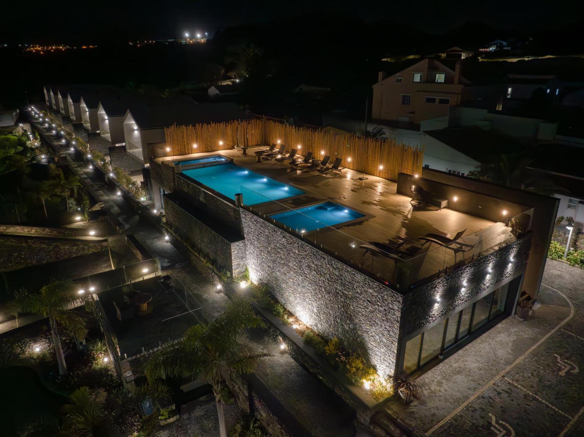 Hotel Azores Homes & 4*
