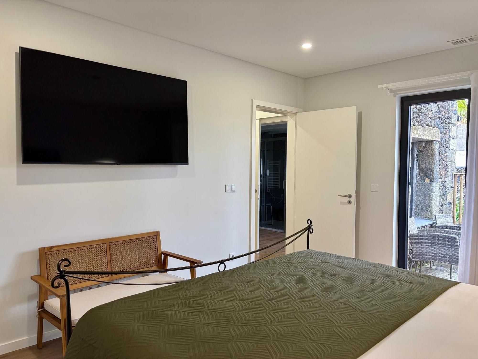 Azores Homes & Hotel 4*