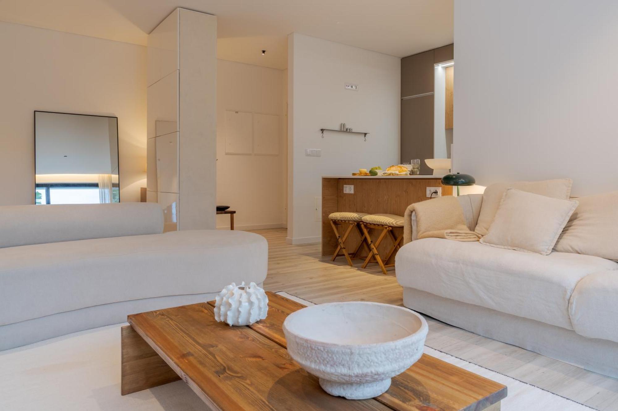 Need Center Apartment