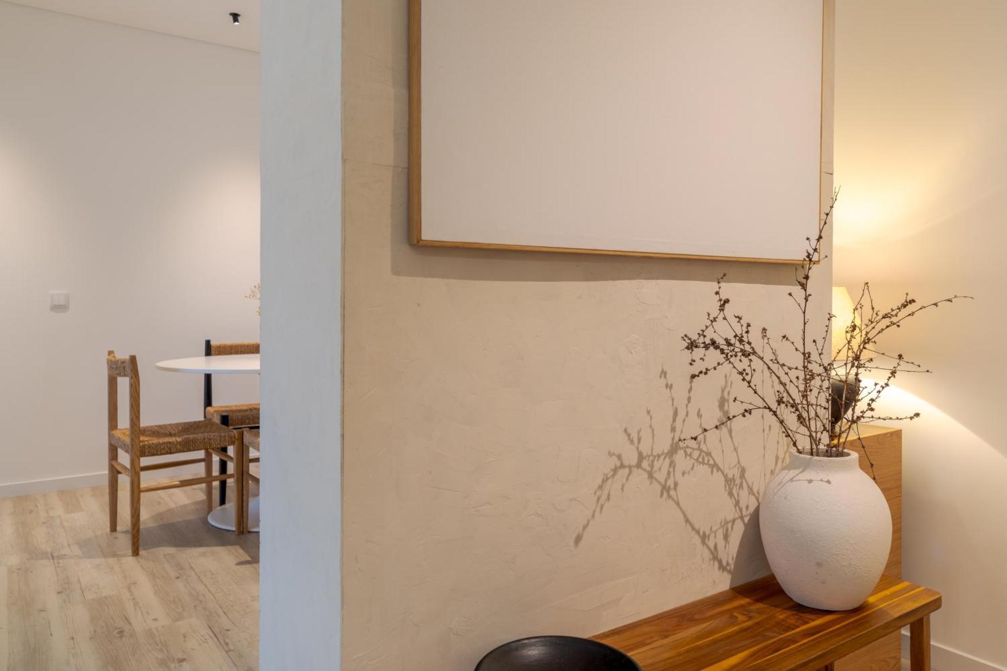 Need Center Apartment *