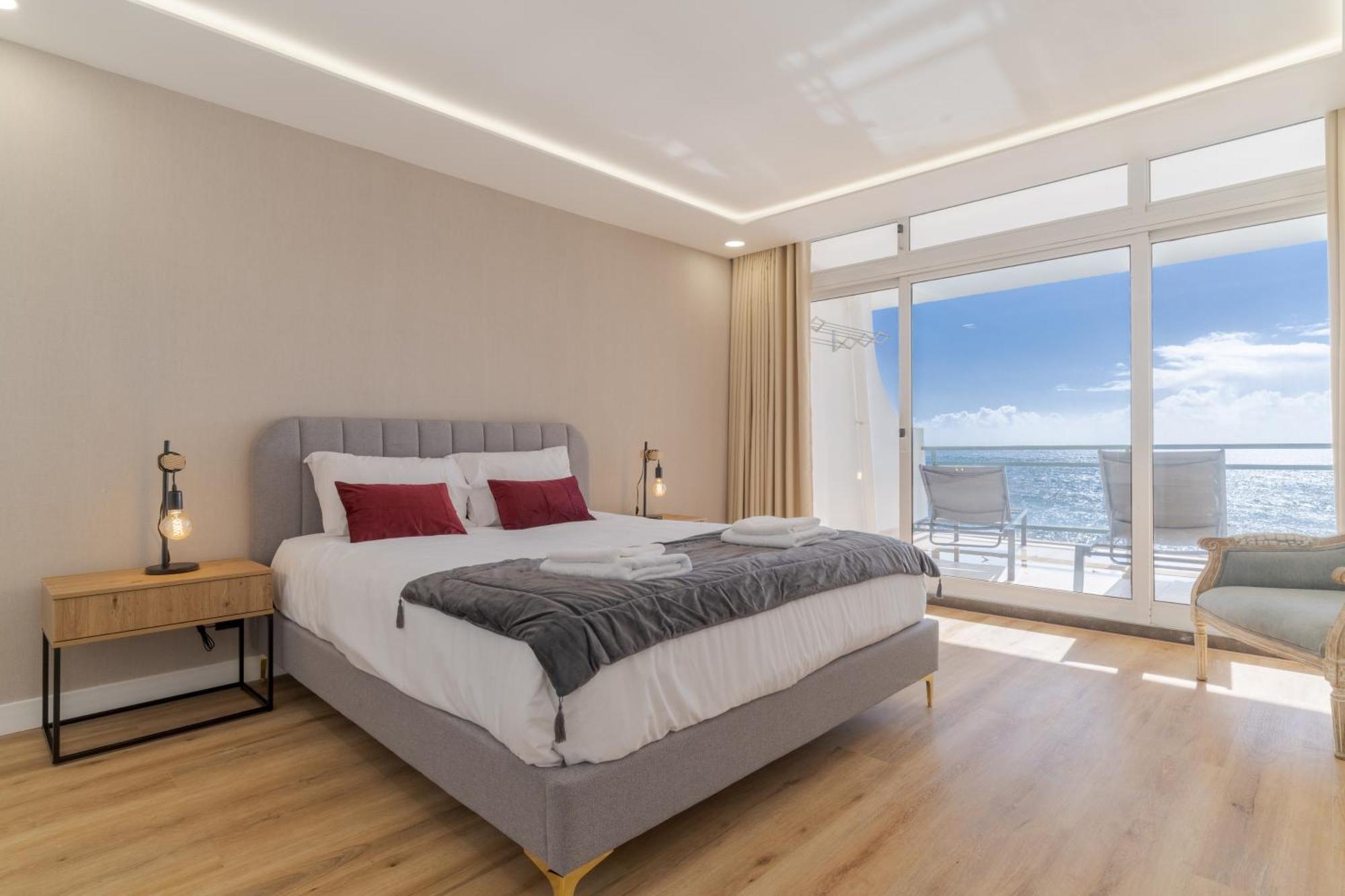 Apartment Hip Heaven On