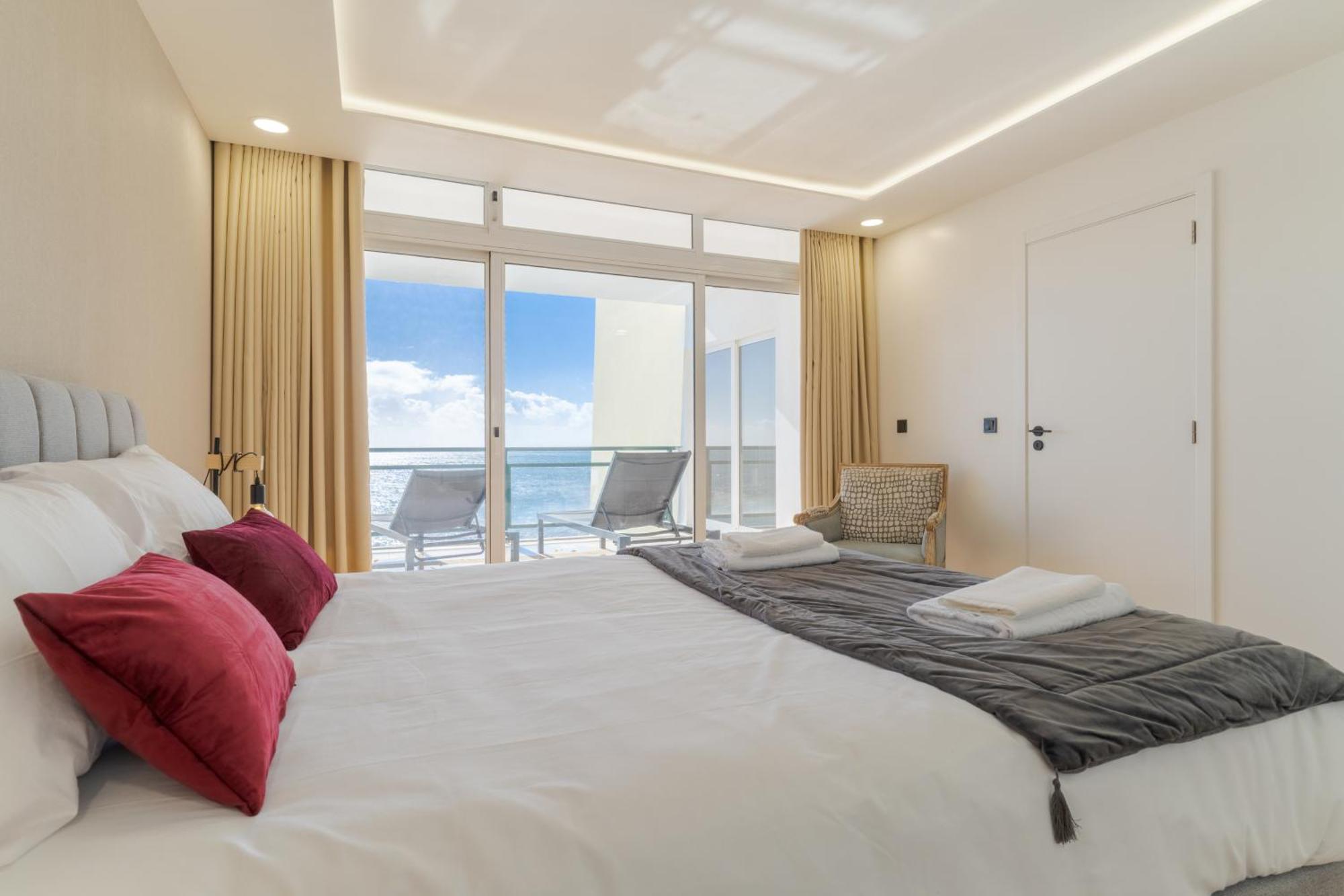 Apartment Hip Heaven On *