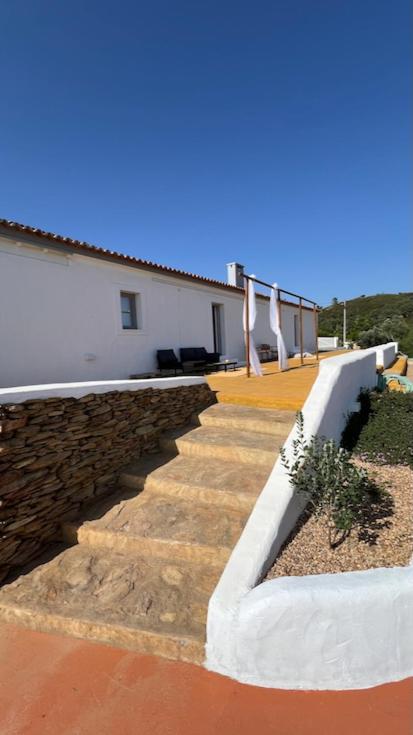 Monte Da Serra De Baixo Farm stay