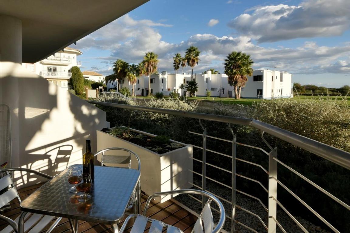 Golden View Apartment *