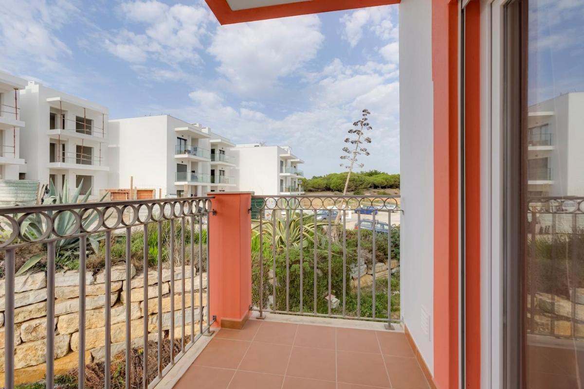 Casa Palmeira Apartment