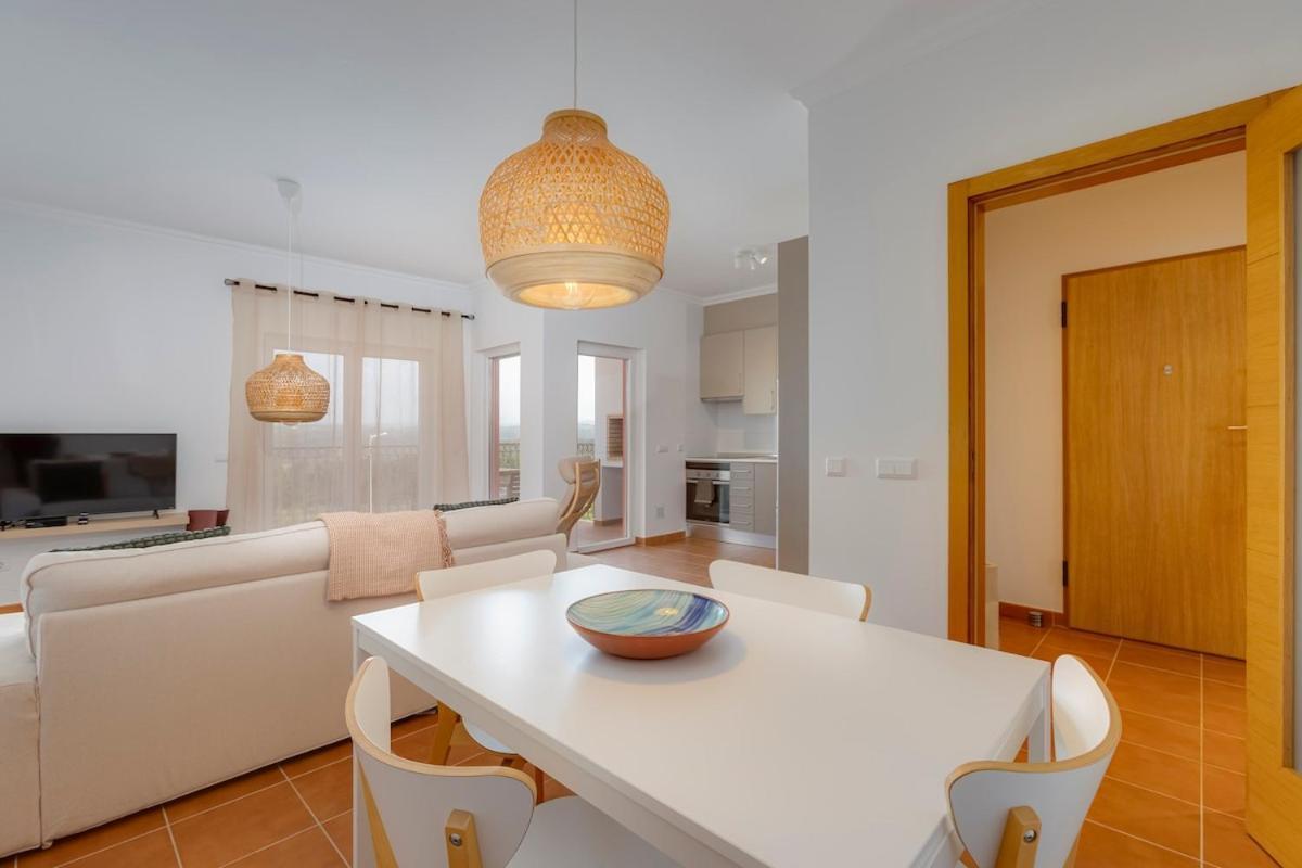 Casa Palmeira Apartment