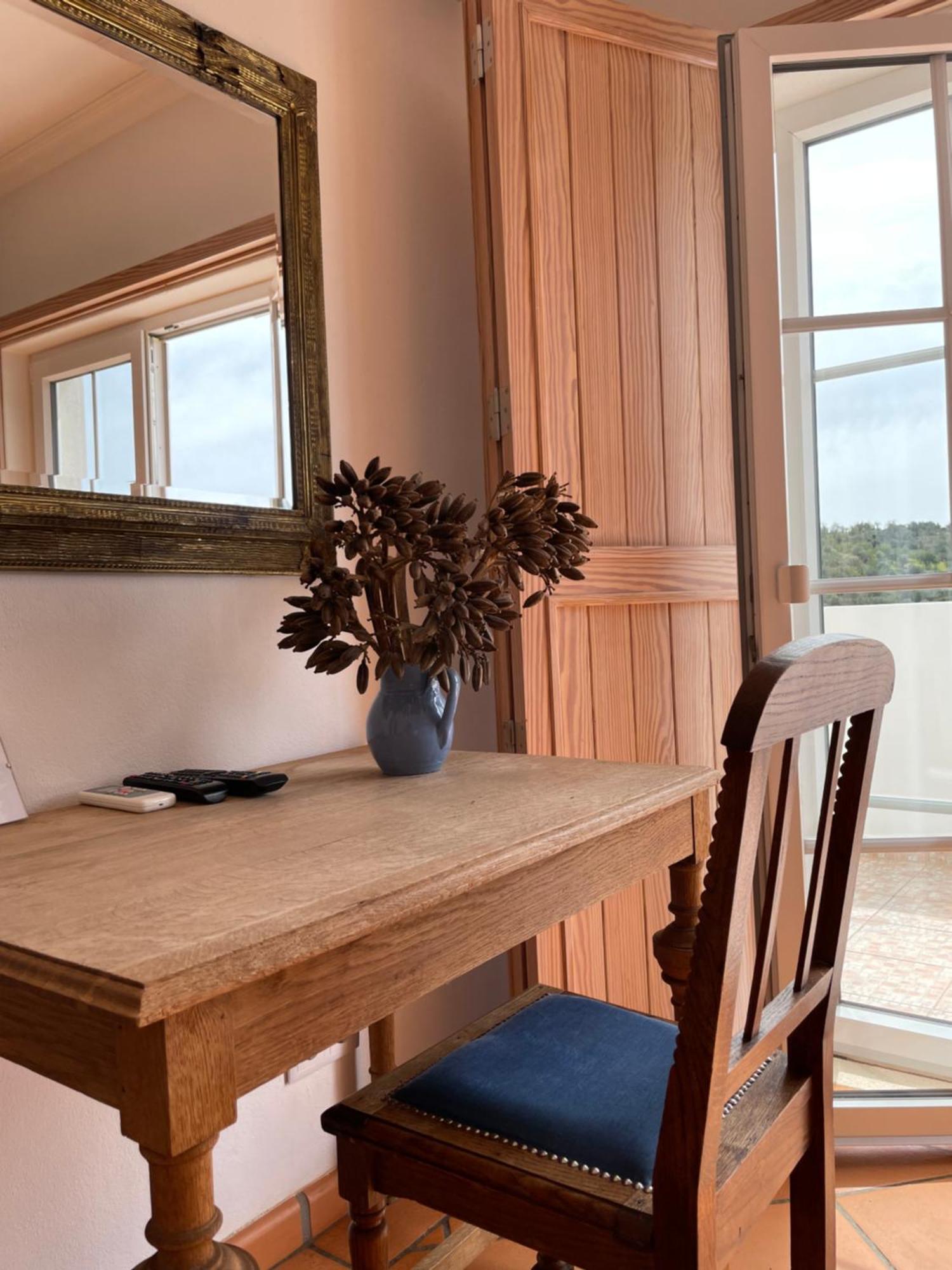 Bed & Breakfast Entrecolinas Paderne (Faro)