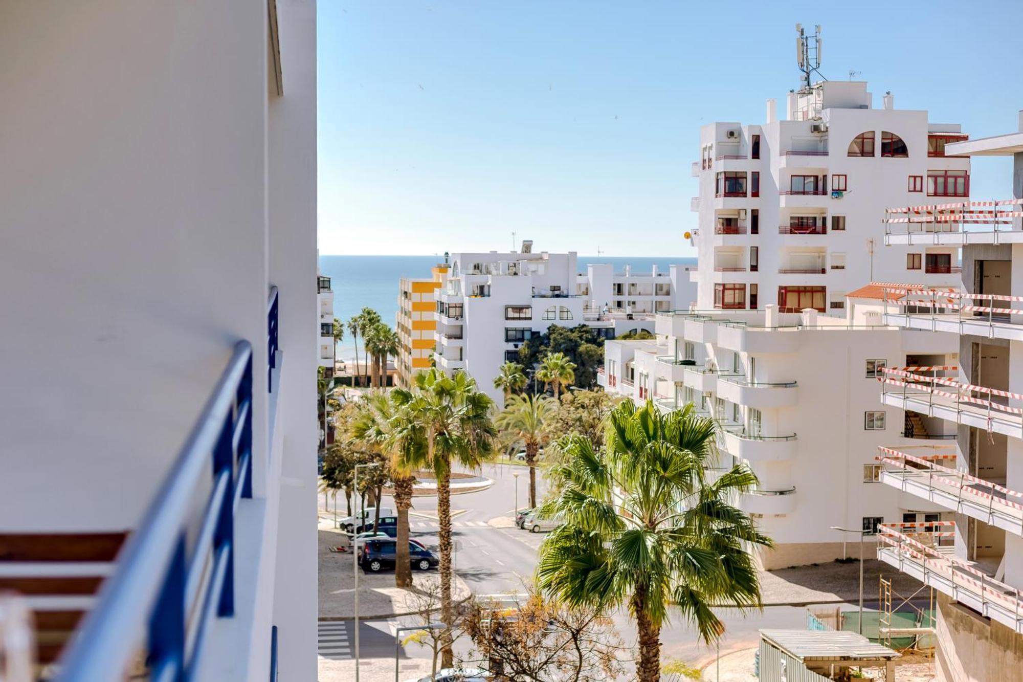 Colina Sol T2 Apartment