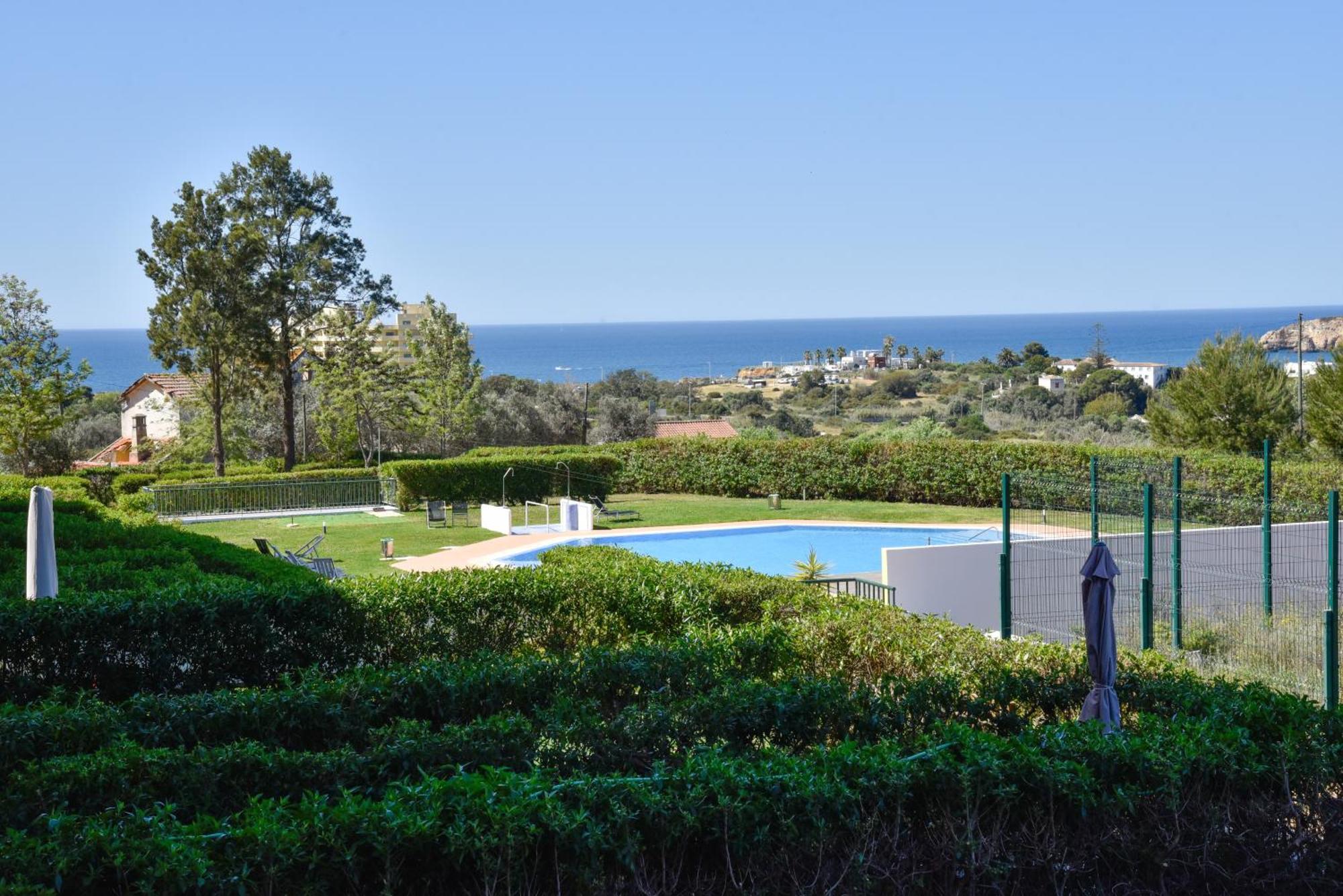 Family Sea View Apartment *