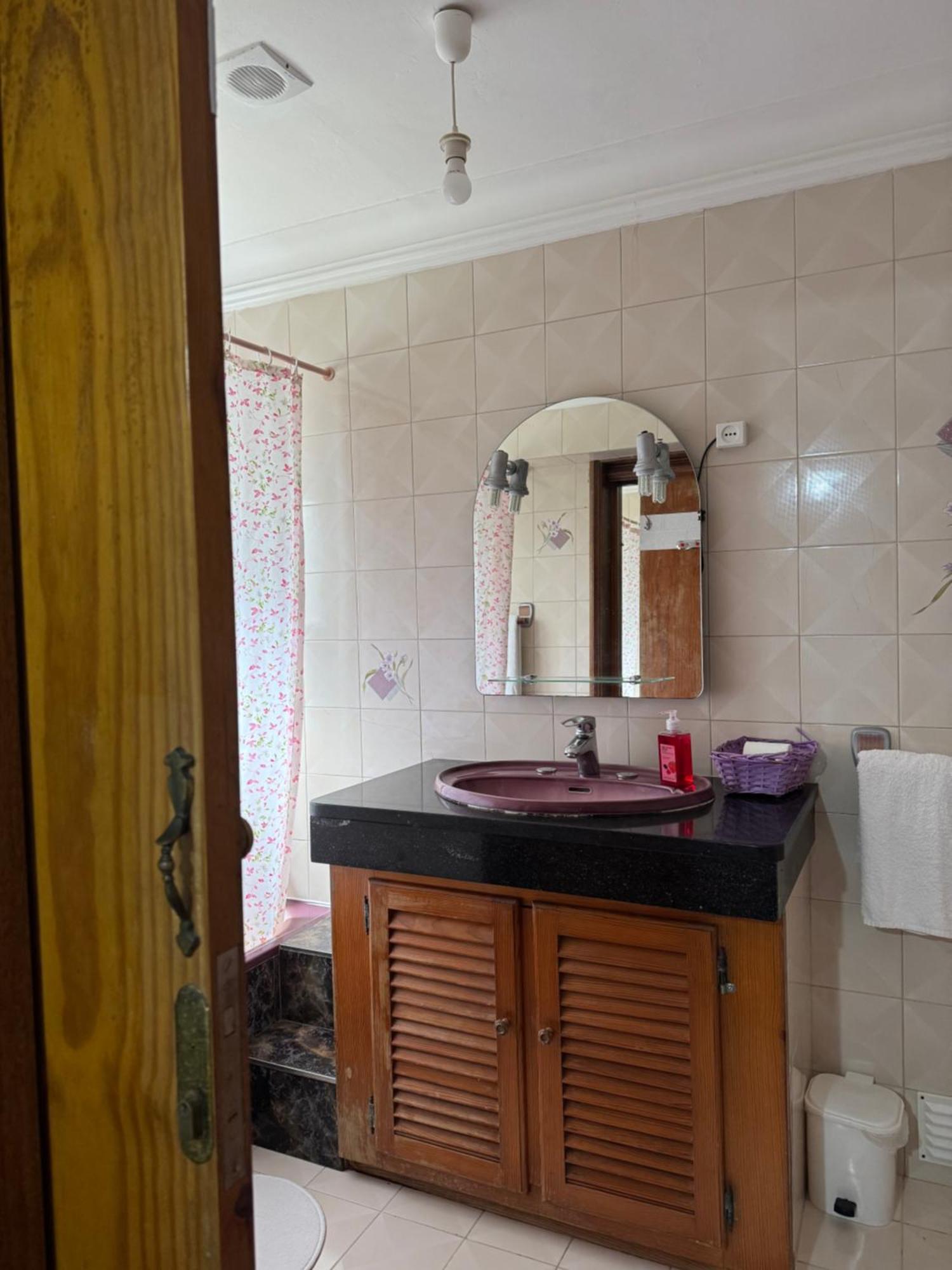 Hostel House Mariona Caminha