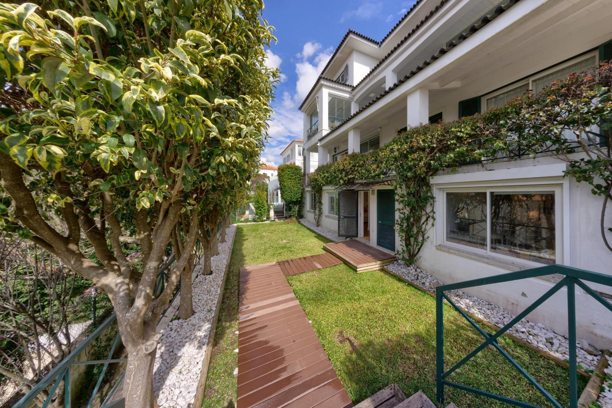 Mbird Riviera Flat 1 Apartment *