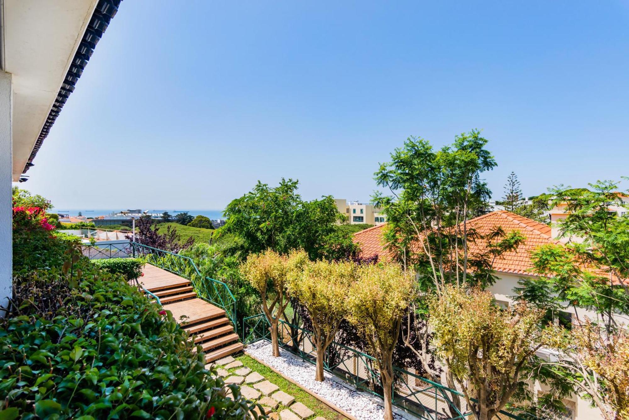 Mbird Riviera Flat 1 * Estoril