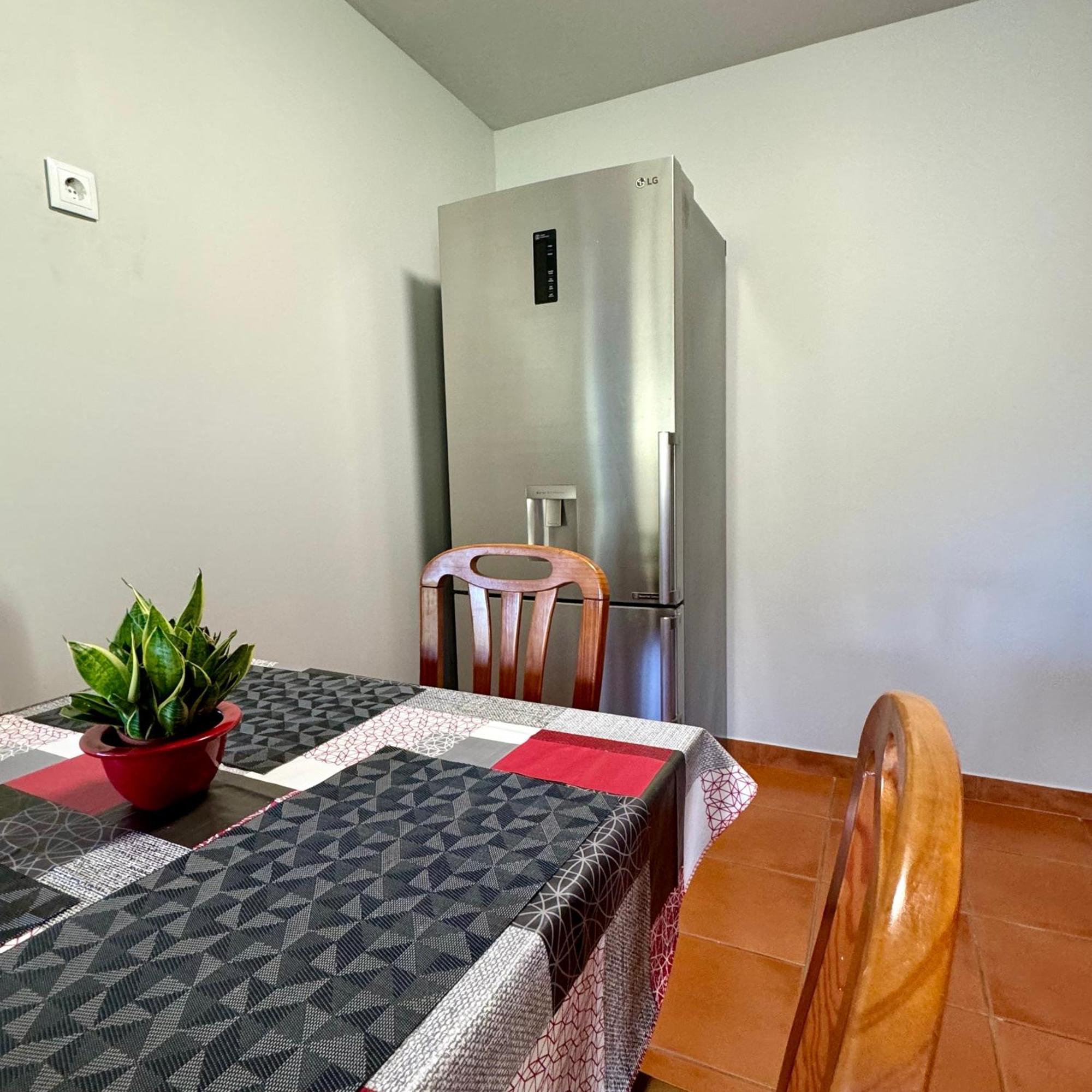 House Apartment *